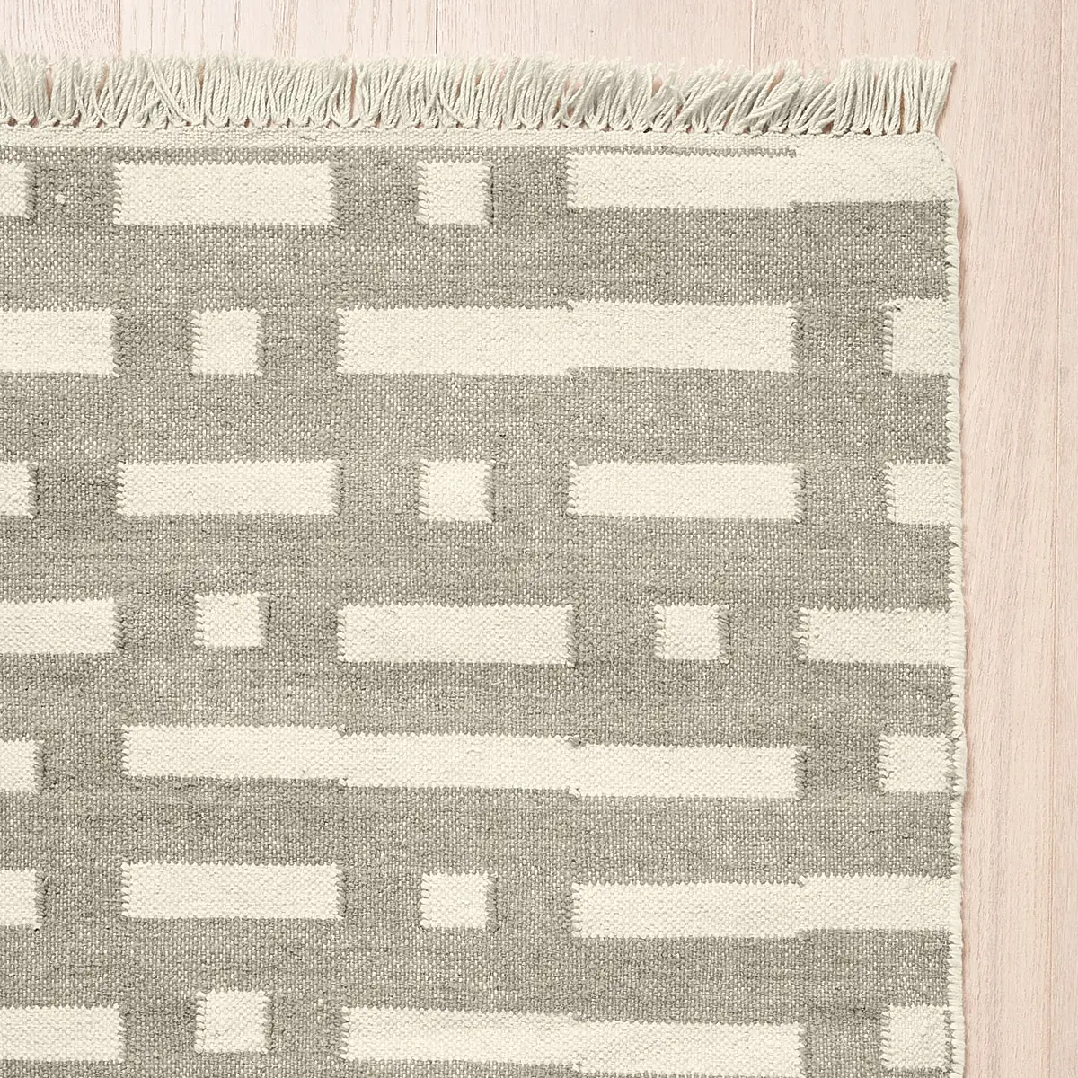 Abstract Ikat Indoor/Outdoor Rug_ STONE