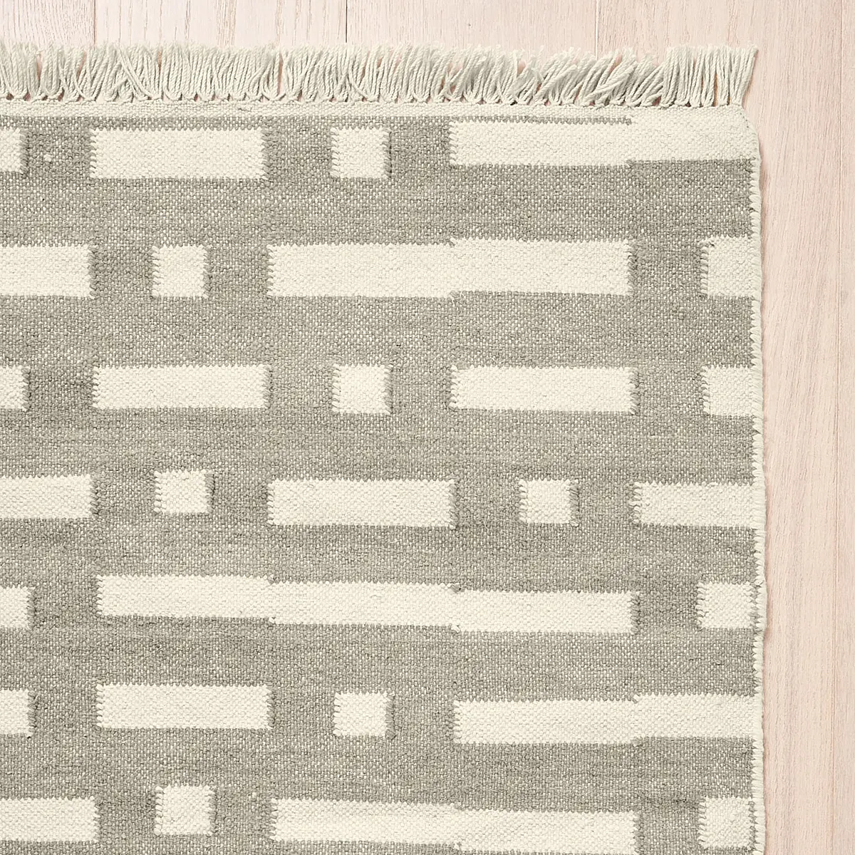 Abstract Ikat Indoor/Outdoor Rug_ STONE
