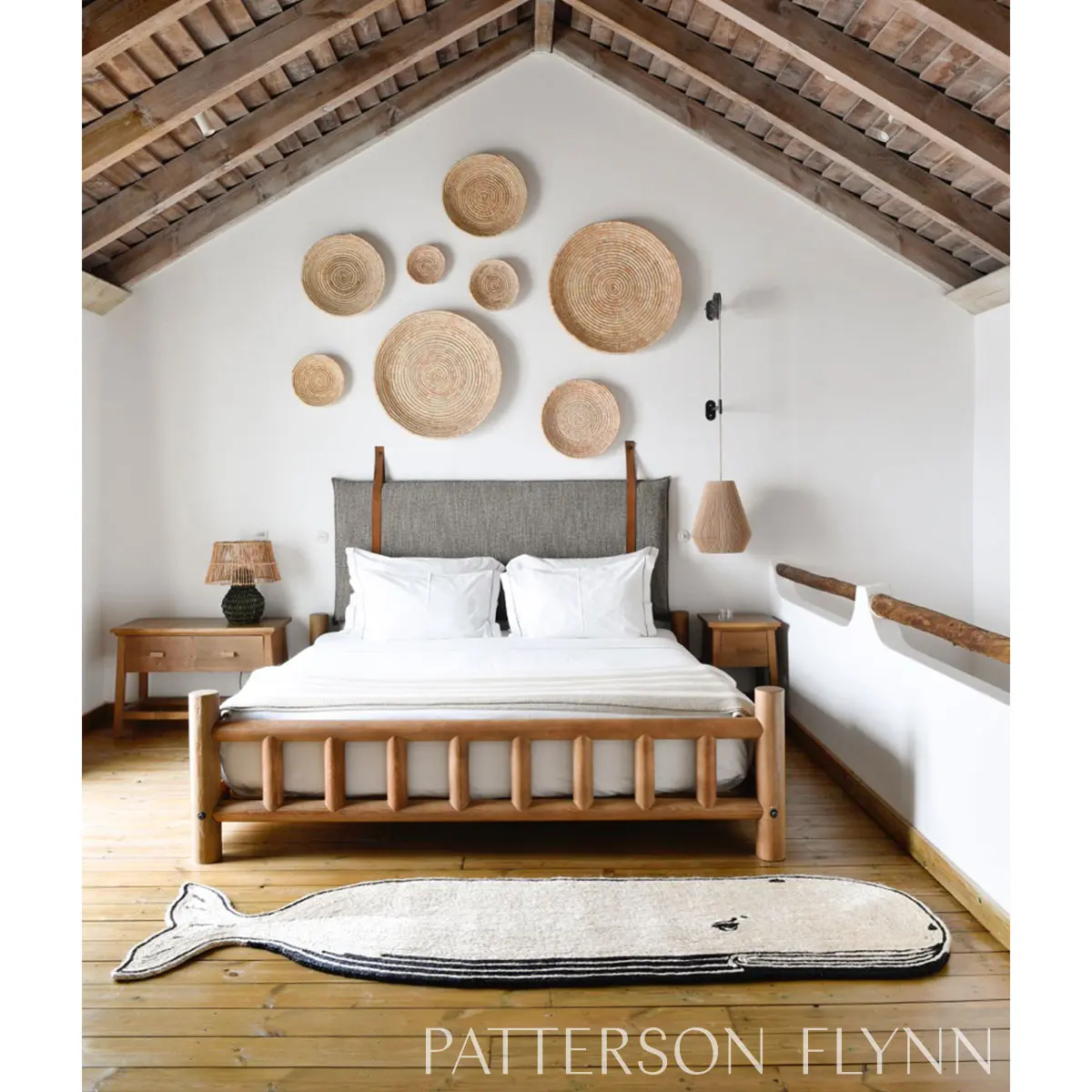Ballena Rug_ BLACK & NATURAL
