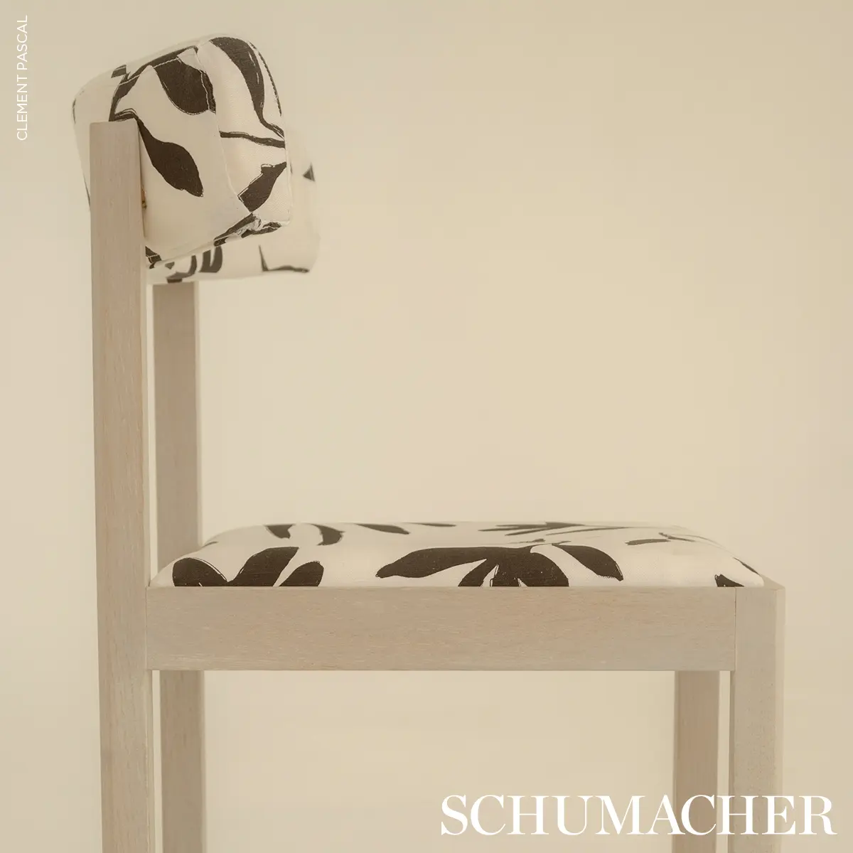Mokki Dining Chair_ OYSTER WHITE