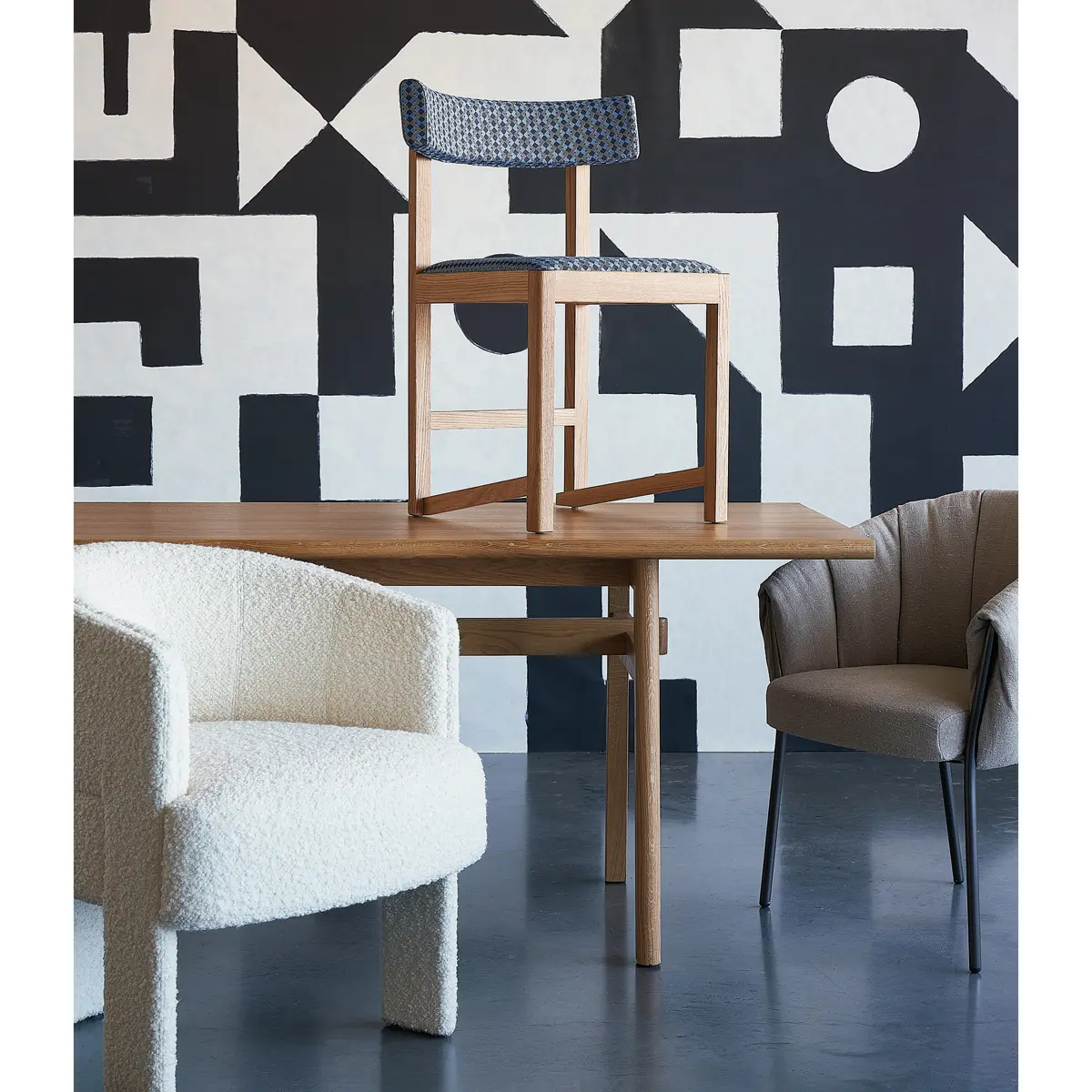 Mokki Dining Table_ NATURAL MATTE