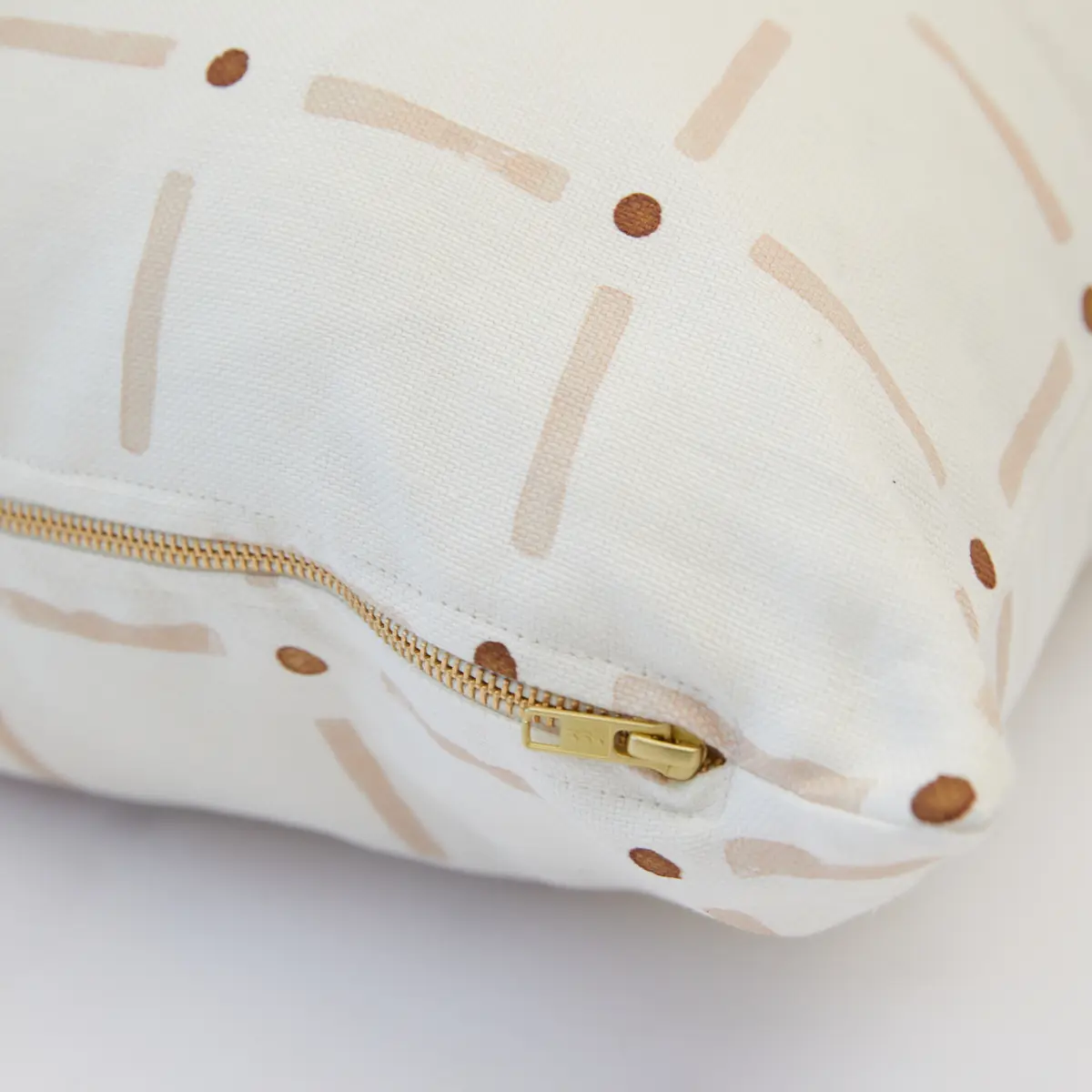 Drifting Grid Pillow_ PETAL