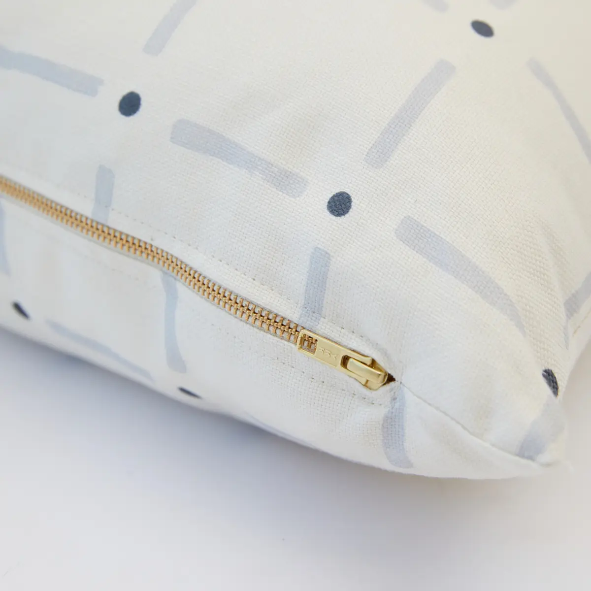 Drifting Grid Pillow_ SKY