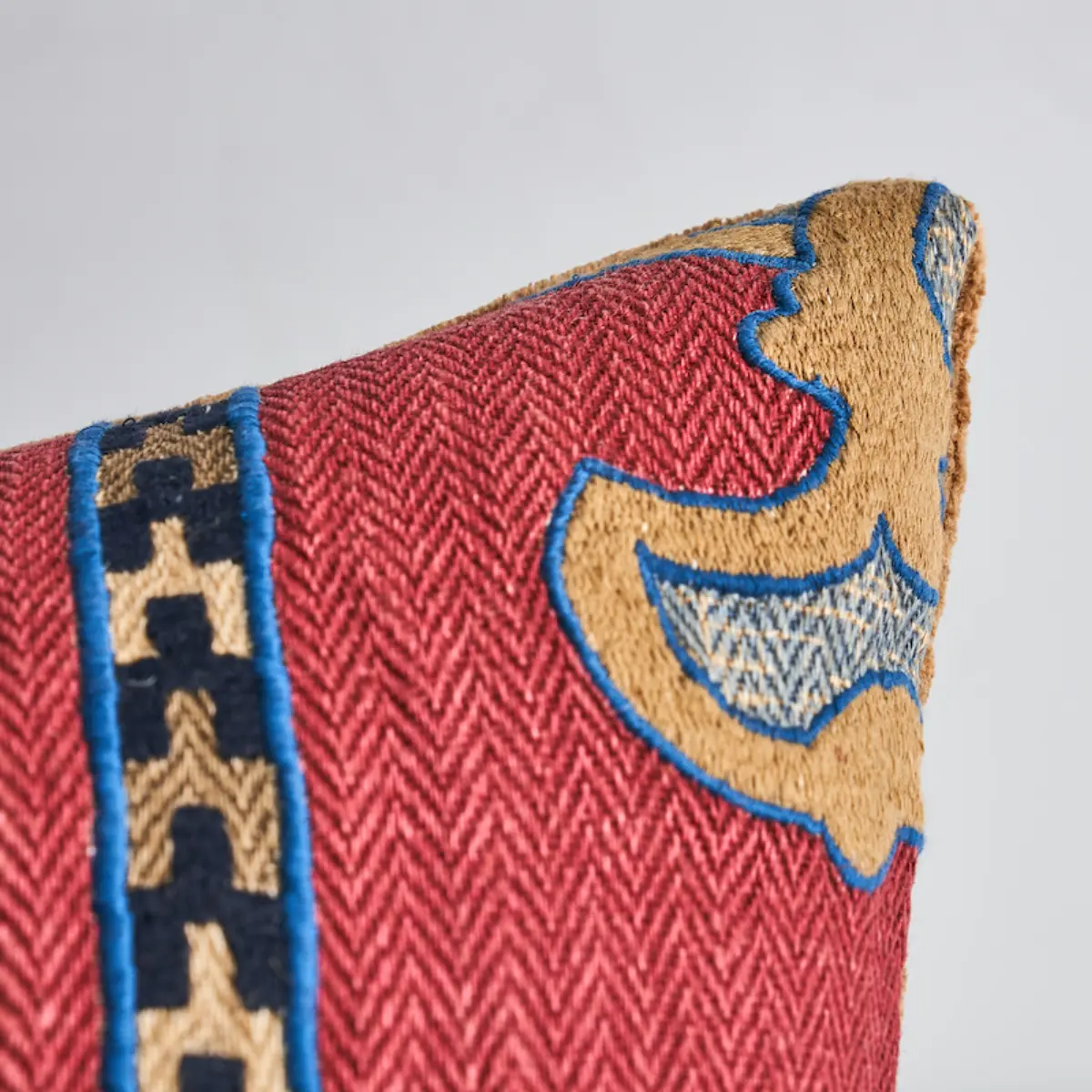 Temara Embroidered Pillow_ POMEGRANATE
