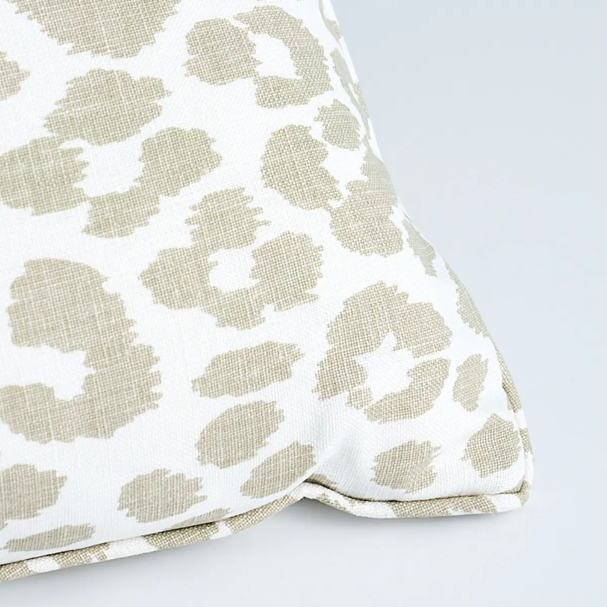 Iconic Leopard Pillow_ LINEN