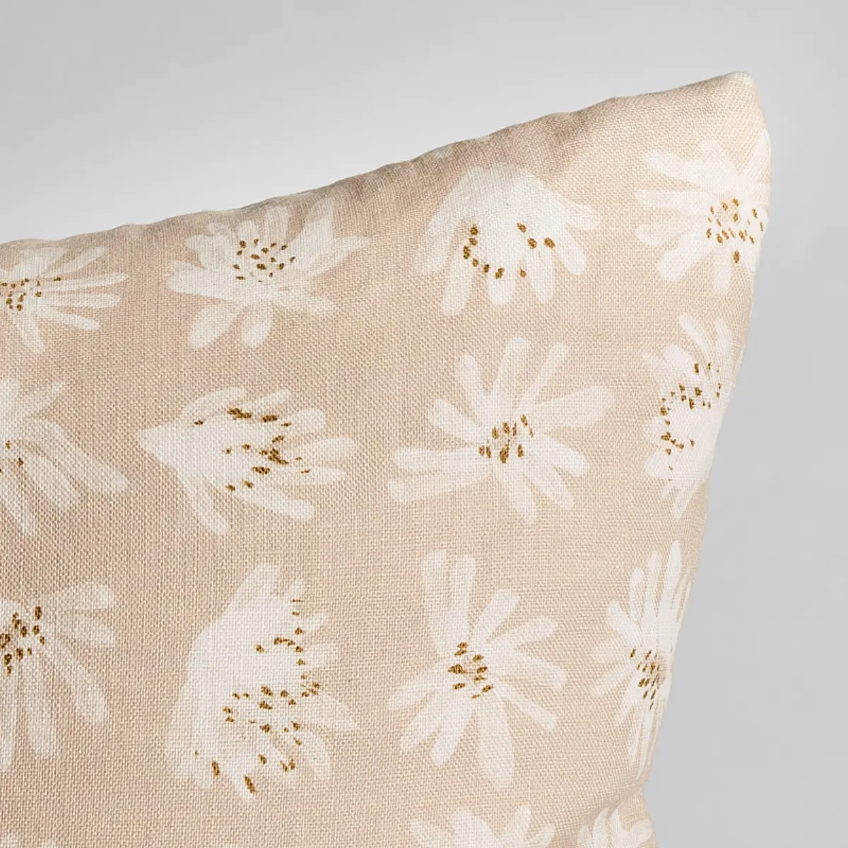 Meadow Rock Pillow_ NATURAL