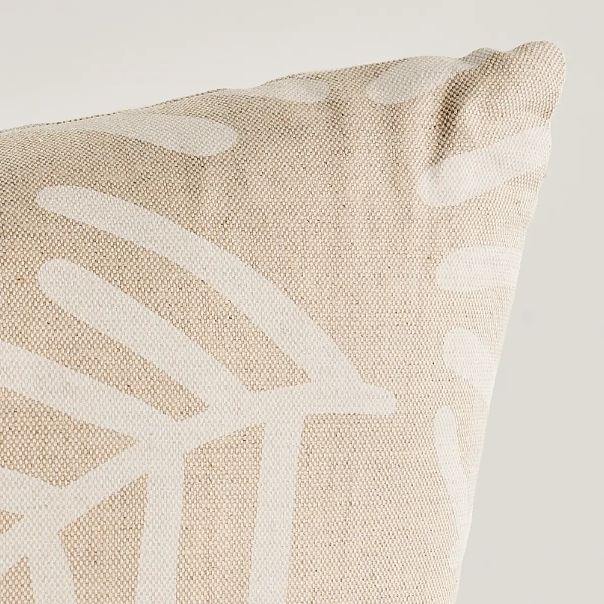 Tiah Cove Pillow_ IVORY ON NATURAL