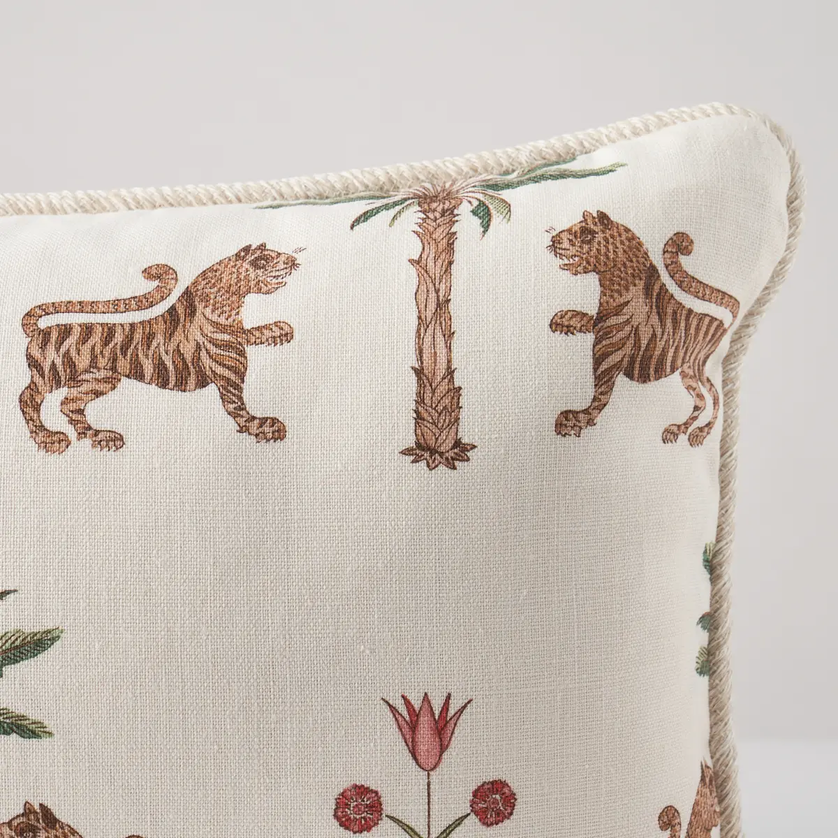 Tiger Palm Pillow_ COCOA