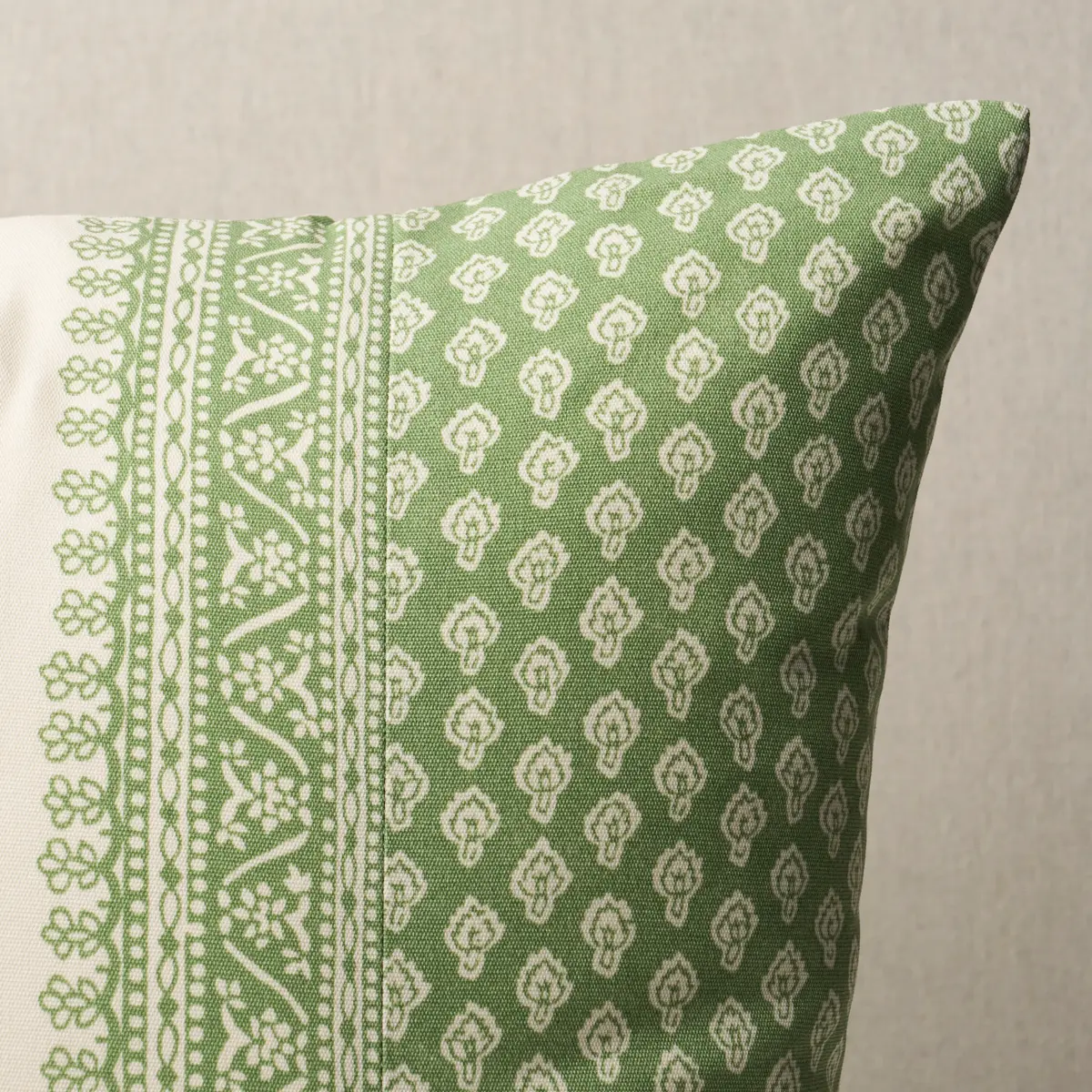 Hyacinth I/O Pillow_ LEAF GREEN