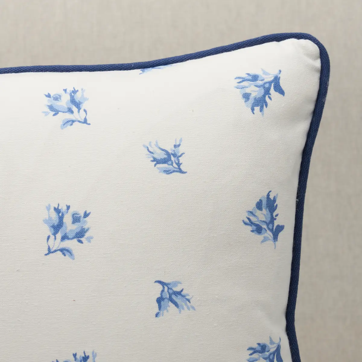Margie Floral Pillow_ PORCELAIN
