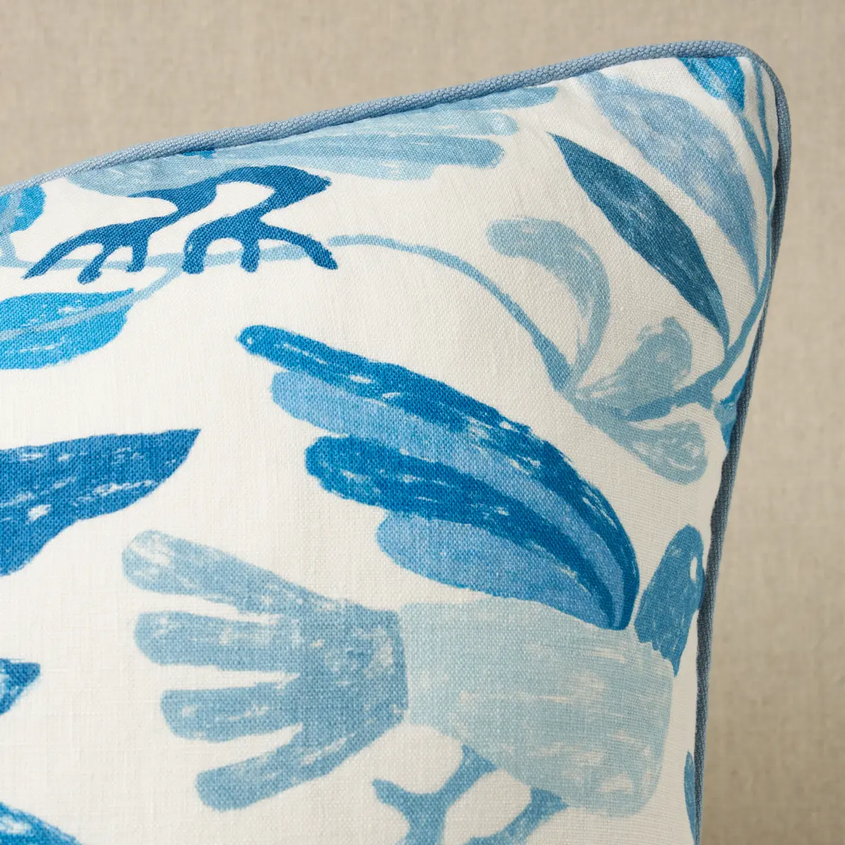 Canopy Pillow_ BLUE BIRDS