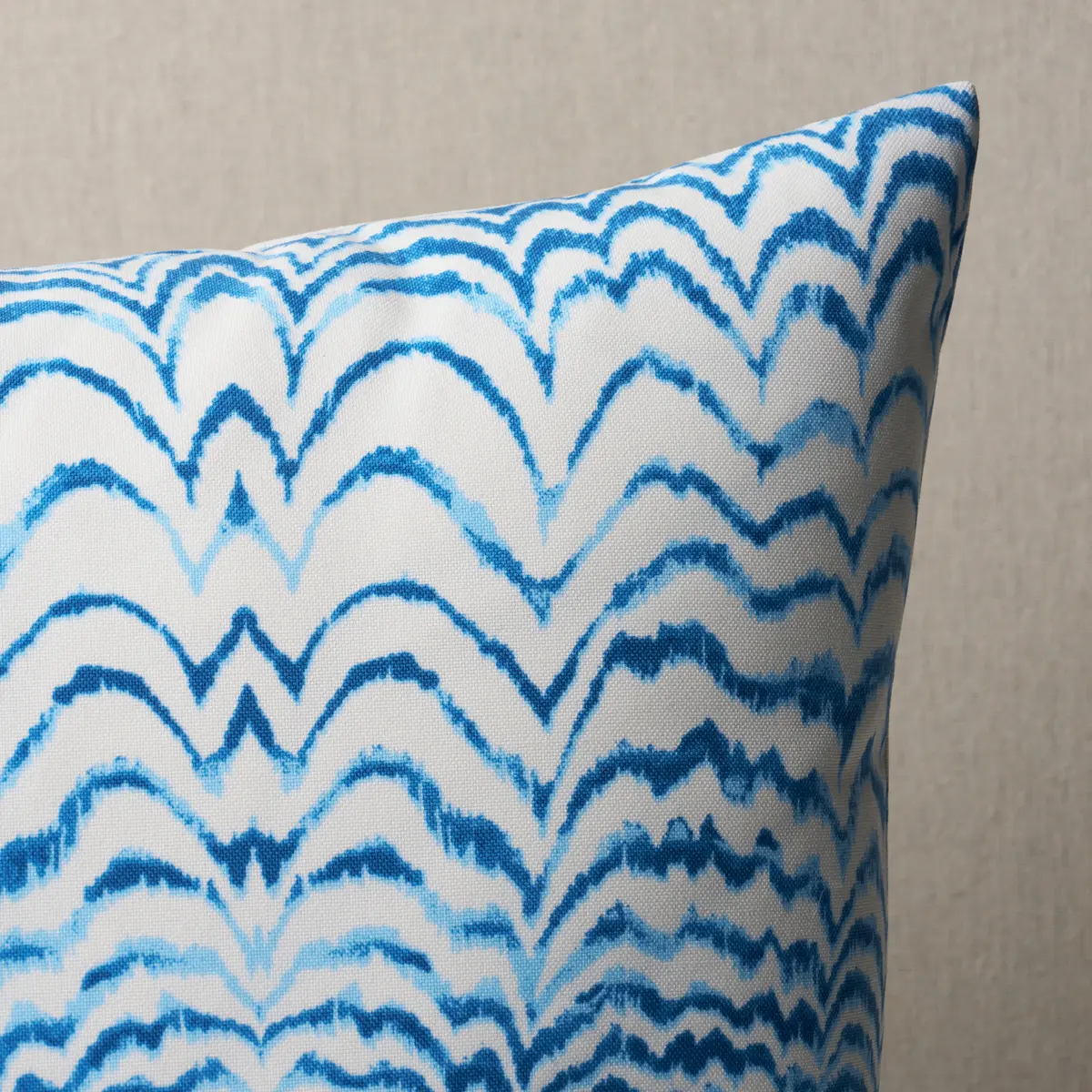 Ink Wave Print I/O Pillow_ INDIGO