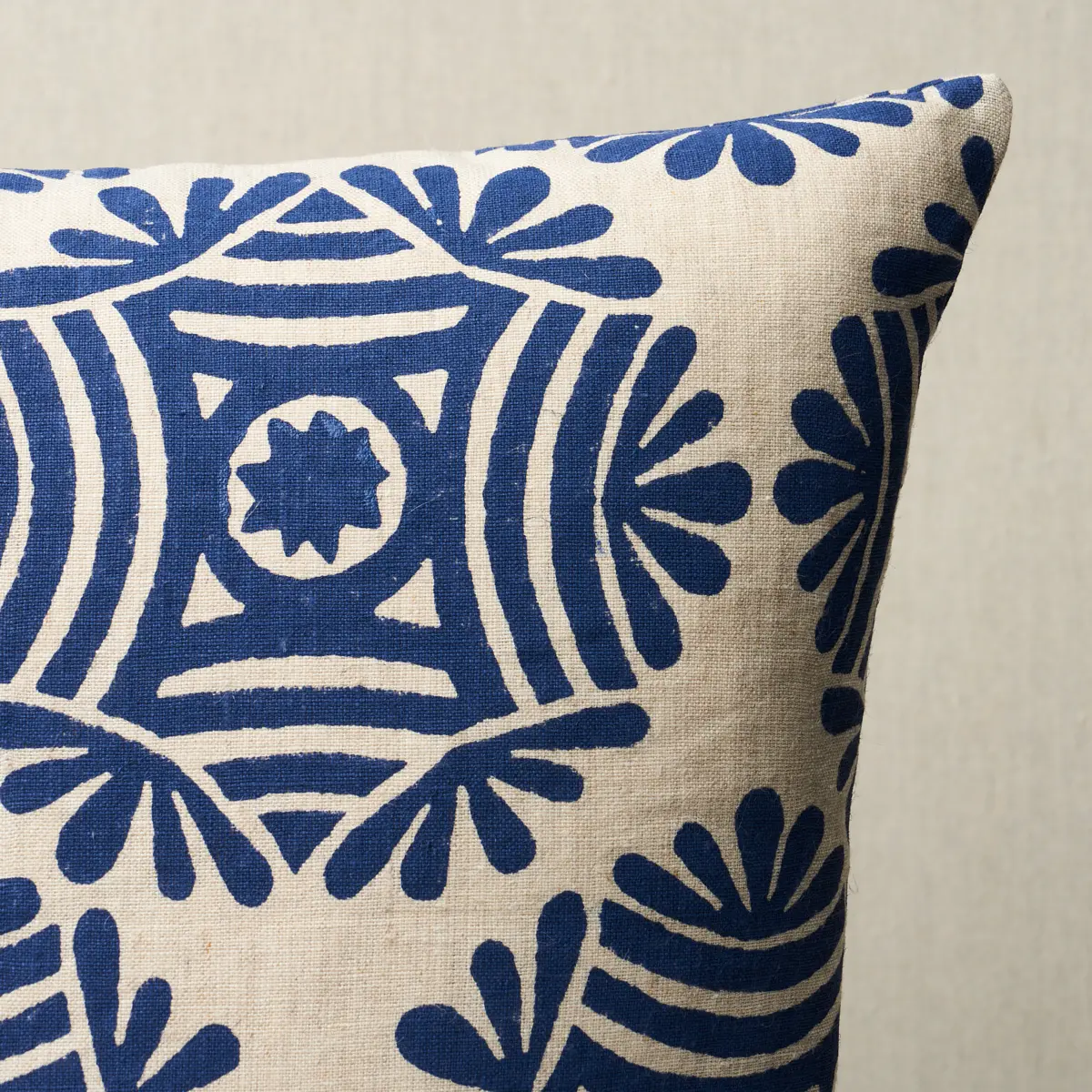 Gilded Star Block Print Pillow_ NAVY ON NATURAL