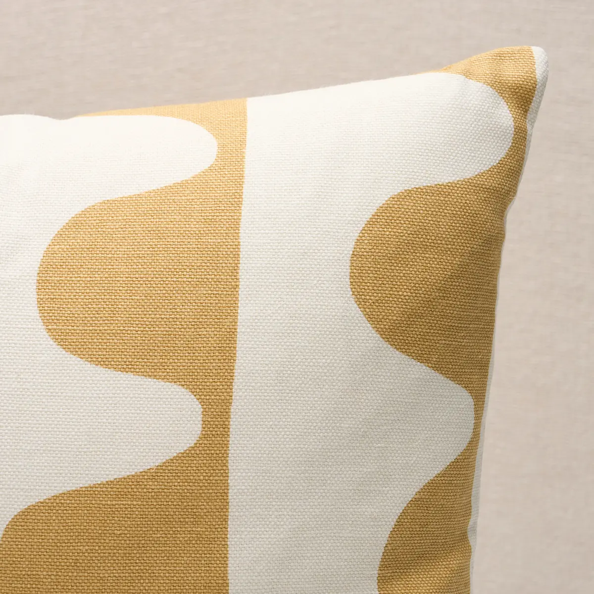 Drift Pillow_ GINGER