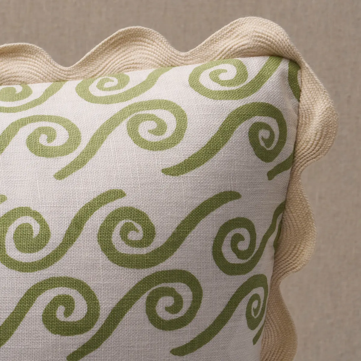 Curves Lumbar Pillow_ SAGE