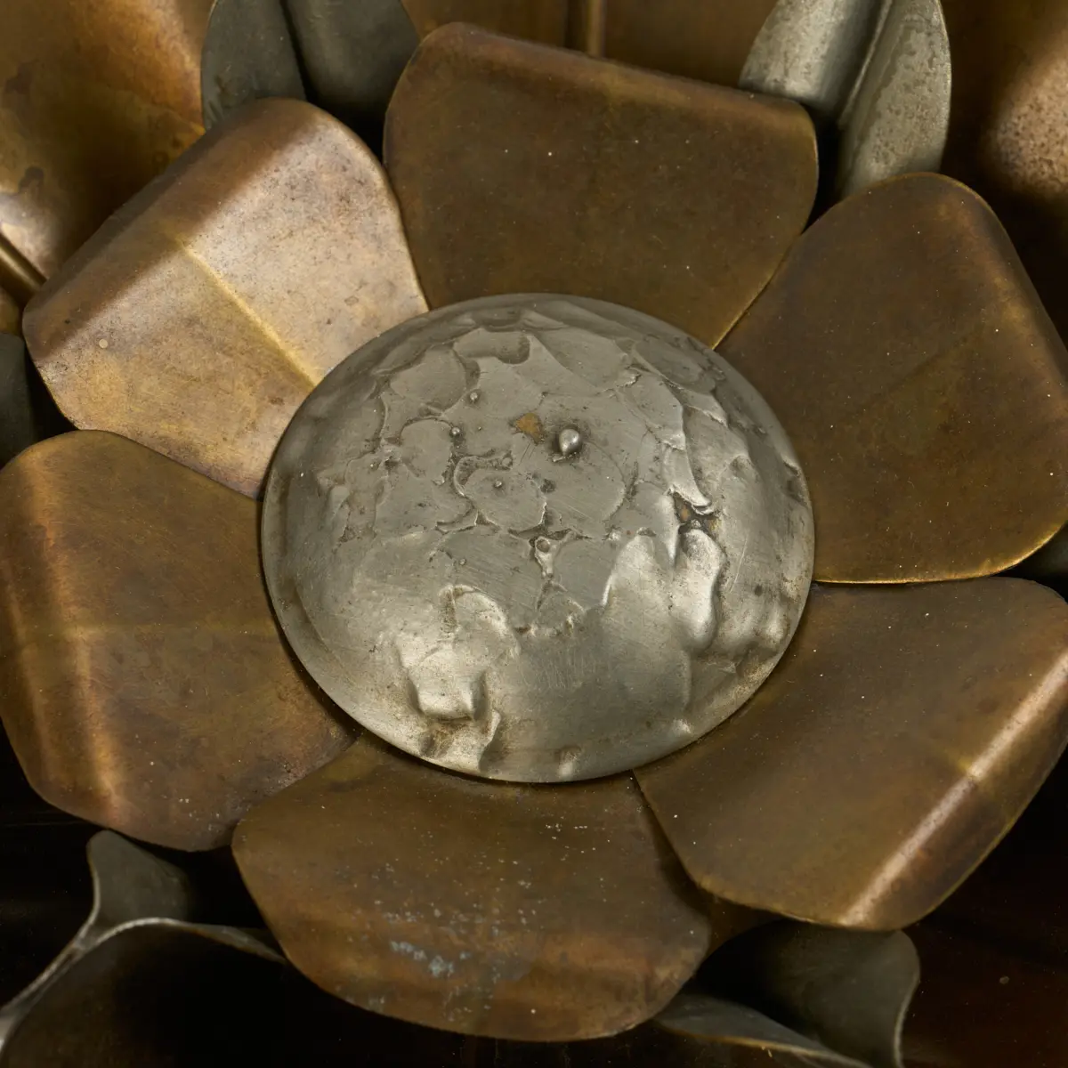 Vintage Flower Wall Lamp_ 