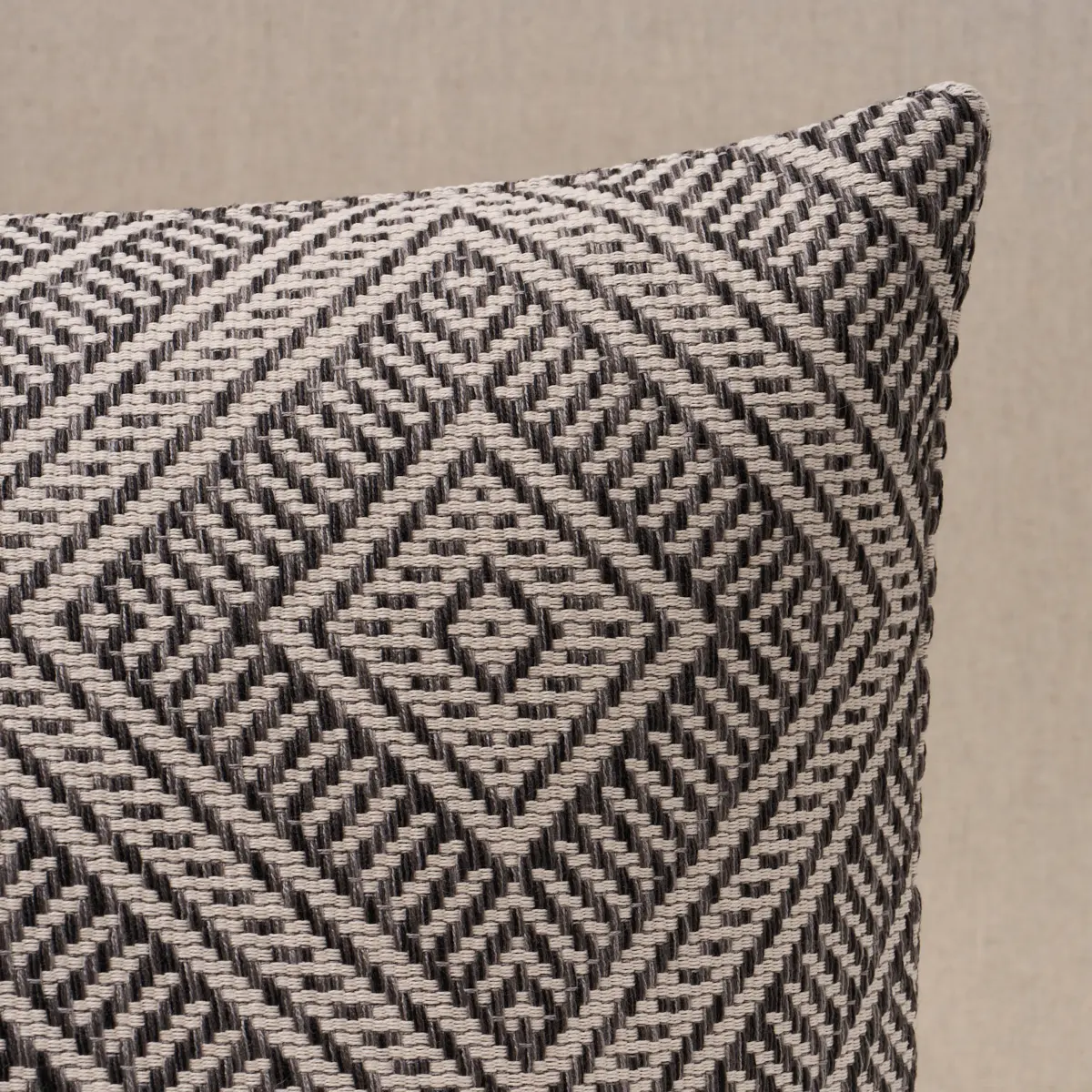 Tortola I/O Pillow_ OXFORD GREY