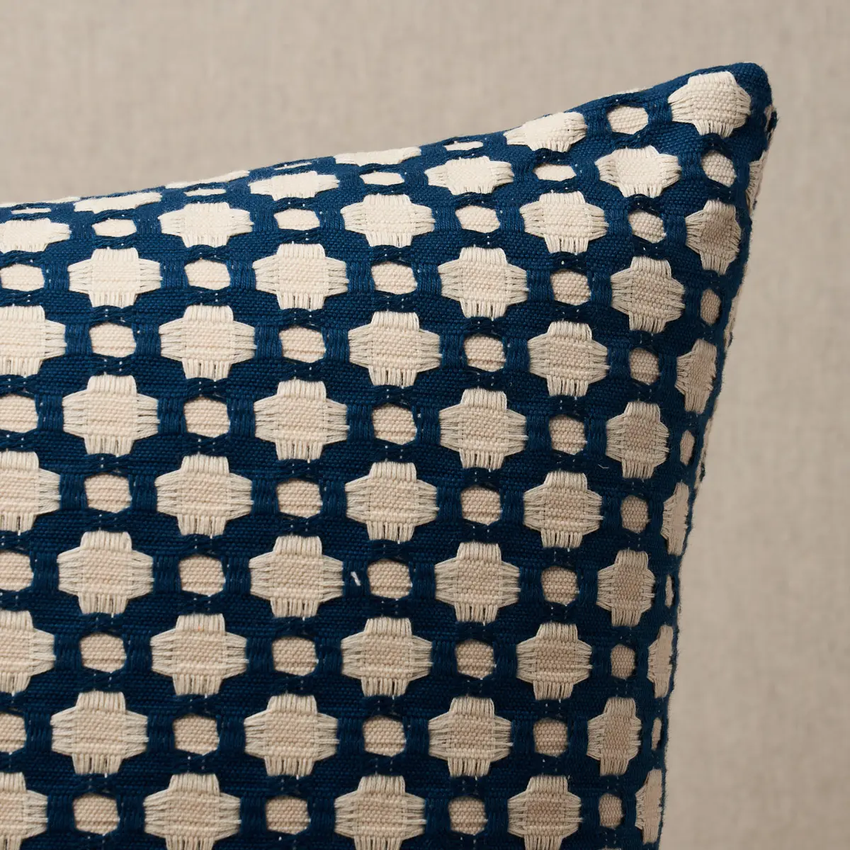 Betwixt Pillow_ INDIGO/IVORY