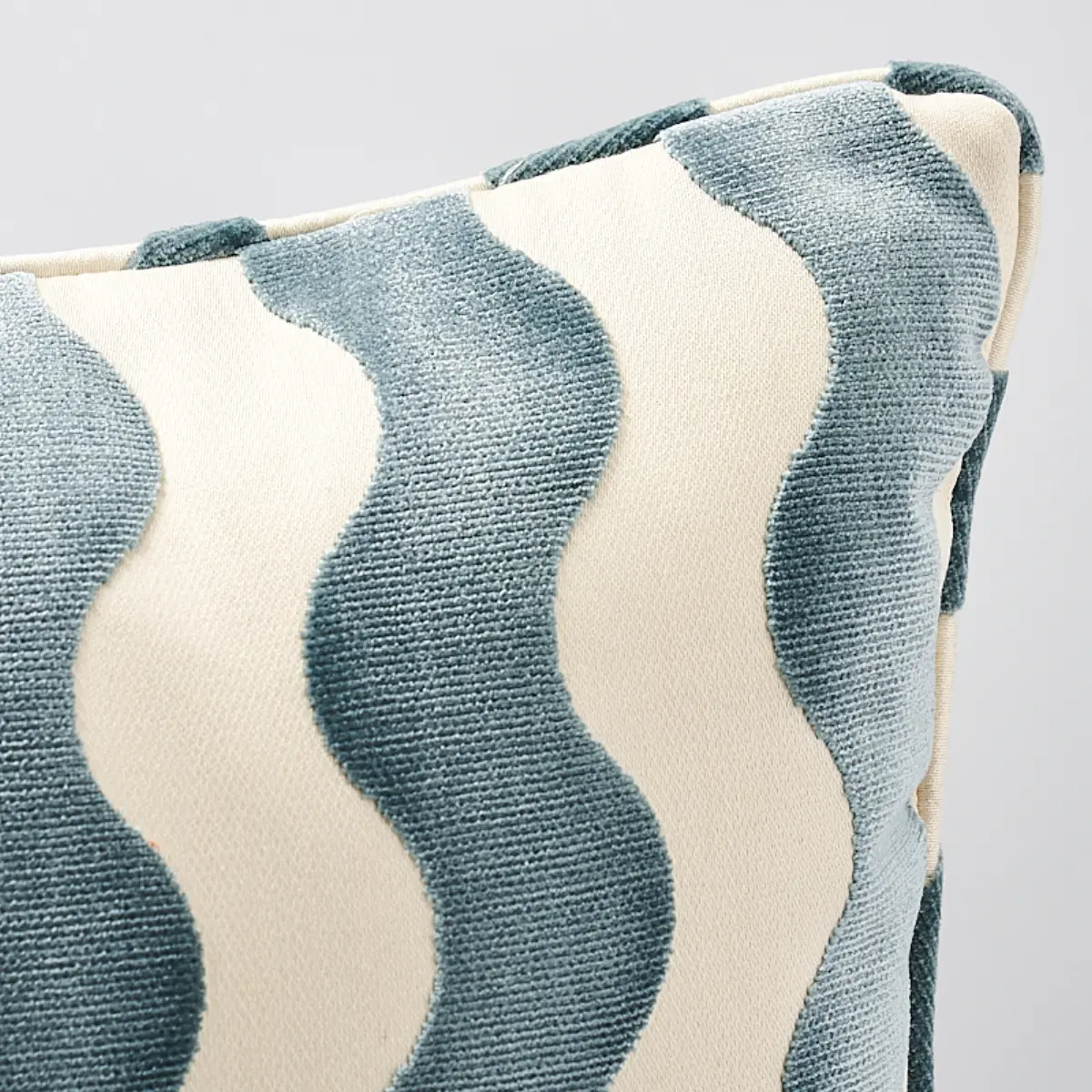 The Wave 24" Pillow_ SKY