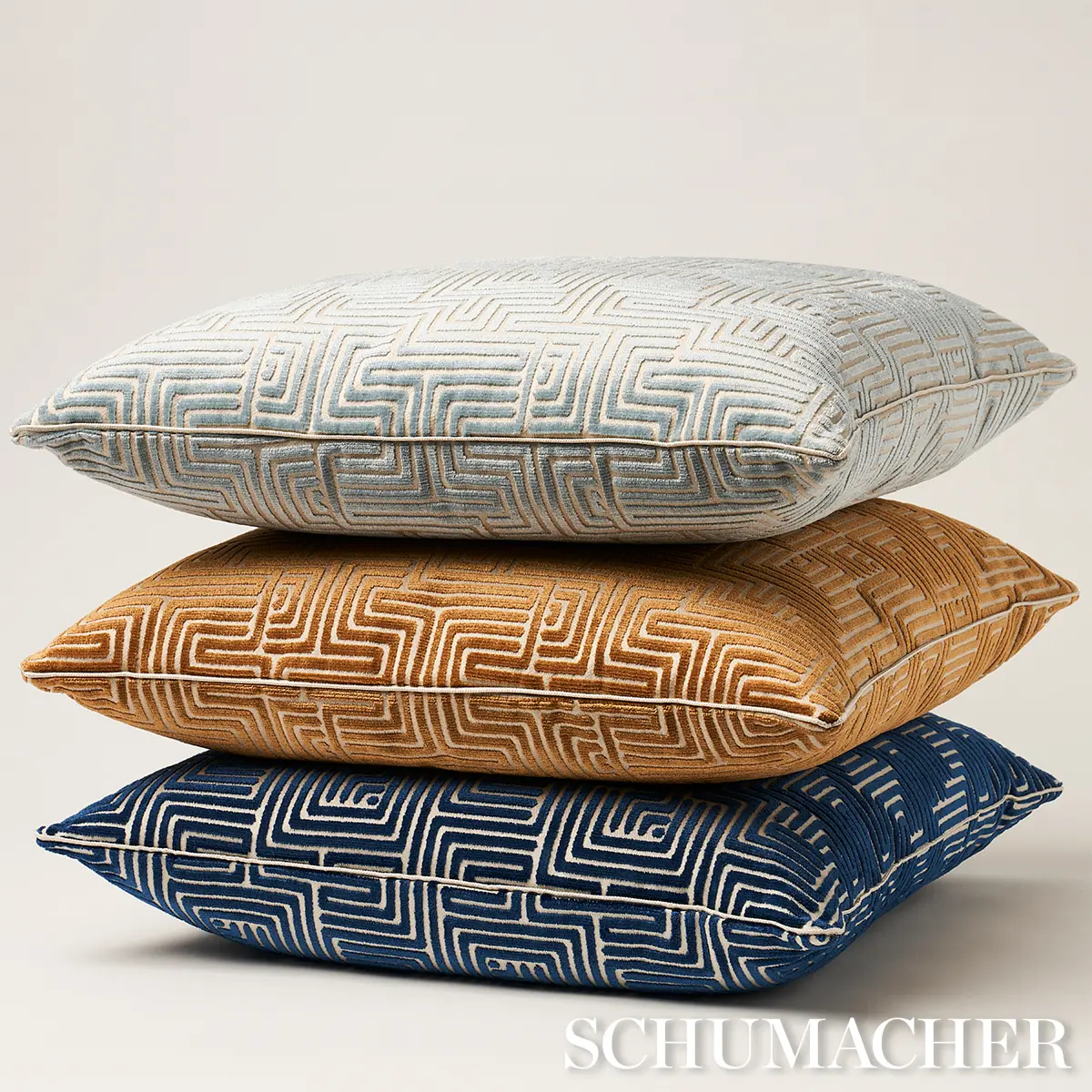Lisboa Velvet Pillow_ SKY