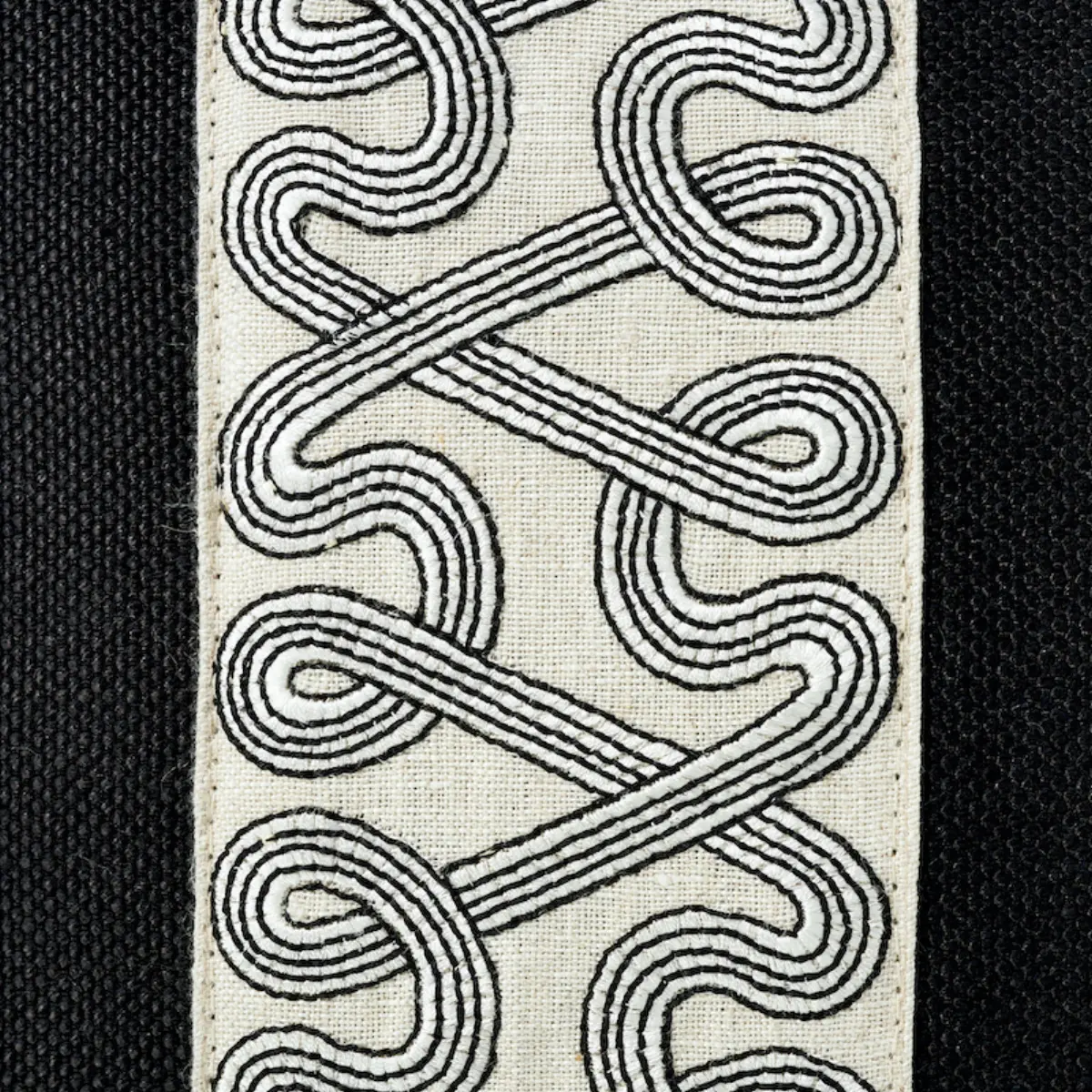 Freeform Tape Pillow_ BLACK