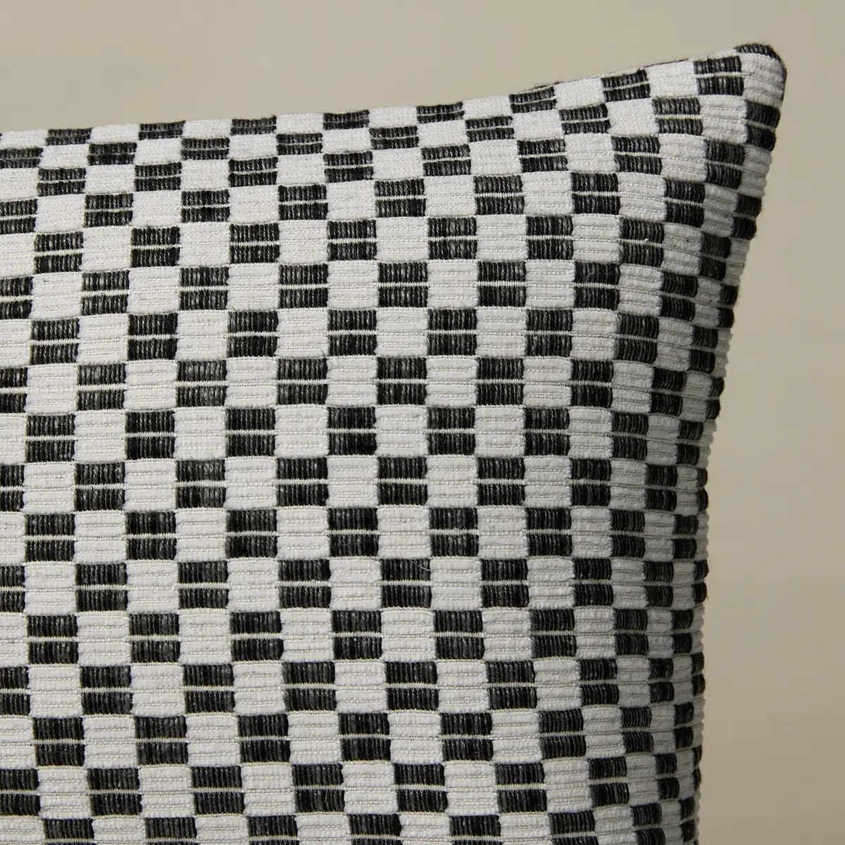 Elkhart Pillow_ BLACK