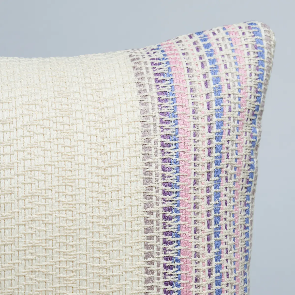Bendita Indoor/Outdoor Pillow_ LILAC