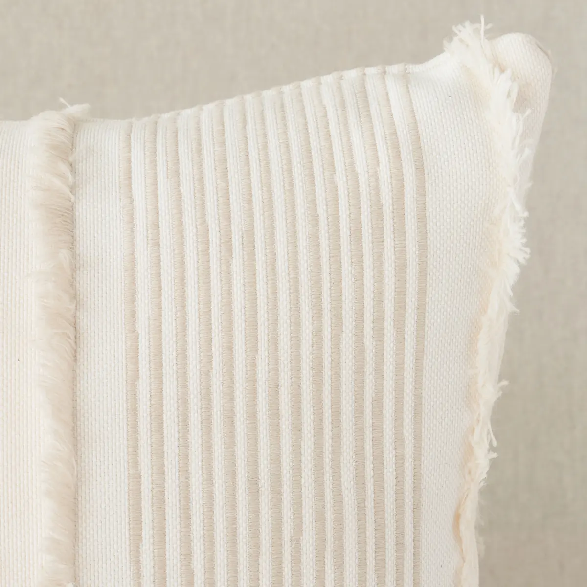 Billy I/O Pillow_ NATURAL