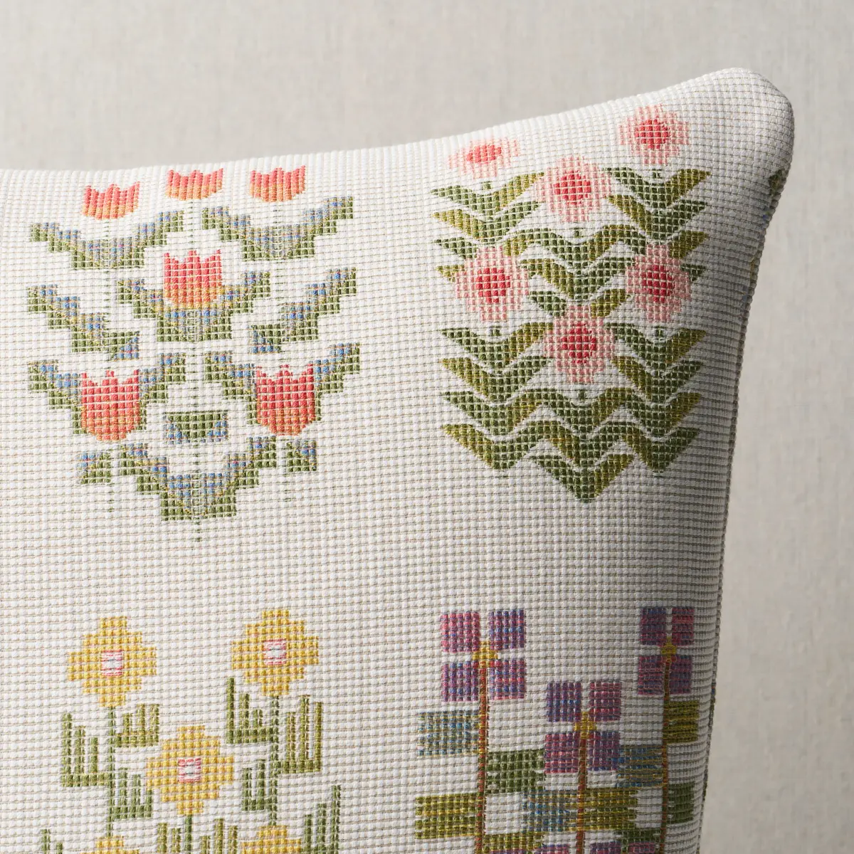 Annika Floral Tapestry Pillow_ MULTI ON IVORY
