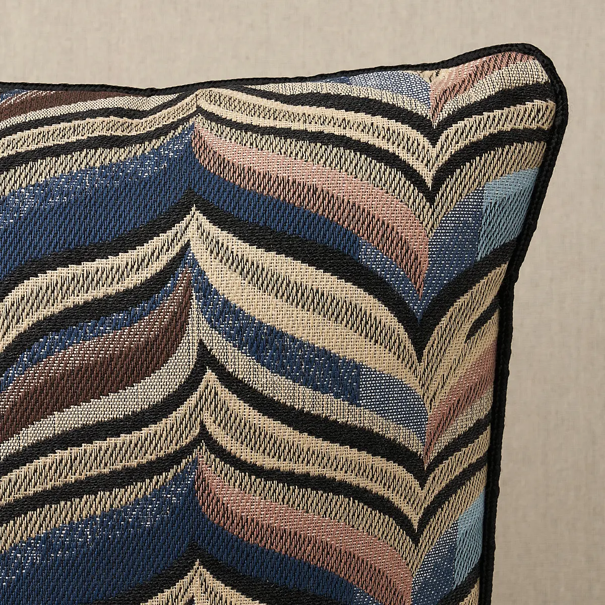 Loulou Pillow_ OPAL