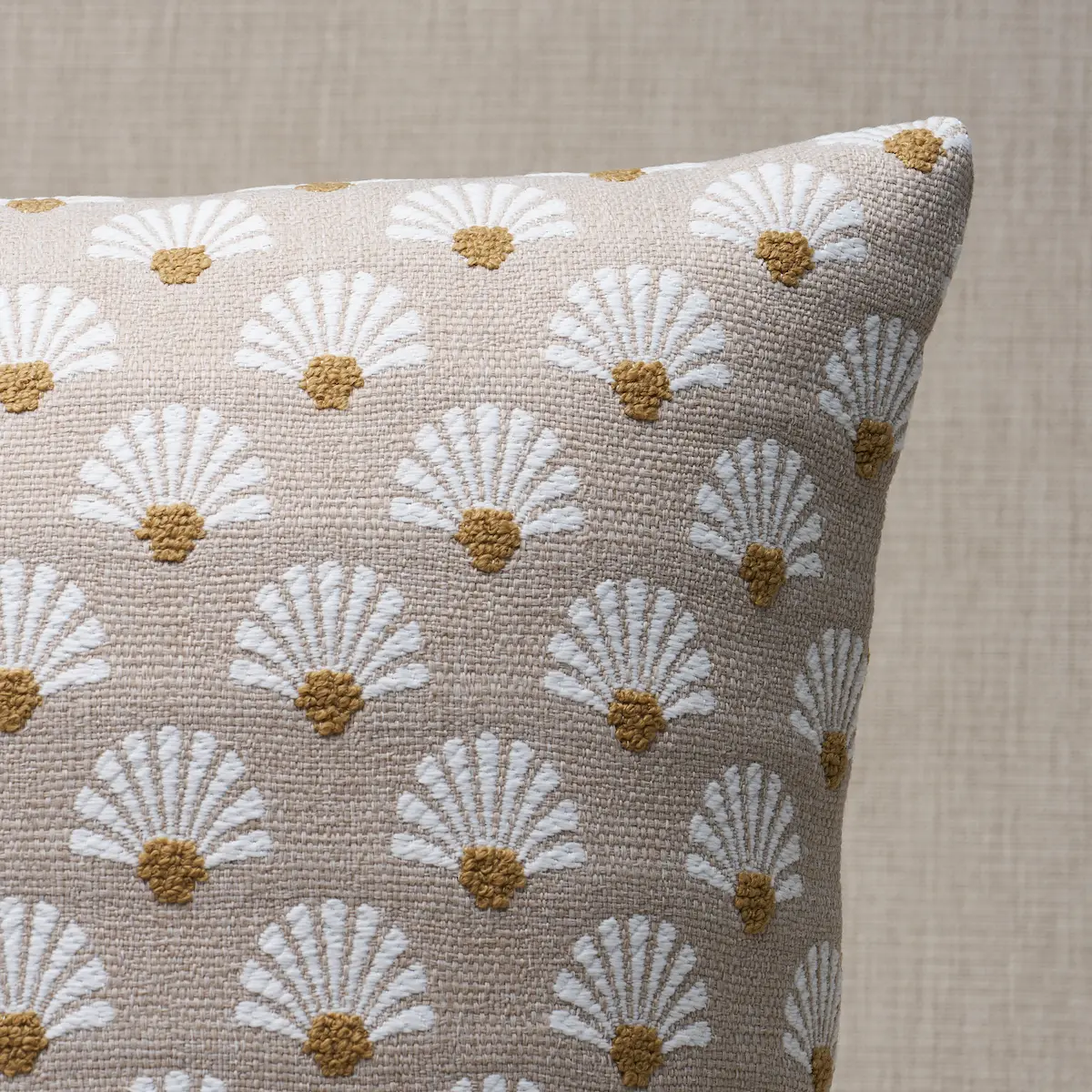 Bellini I/O Pillow_ SAND