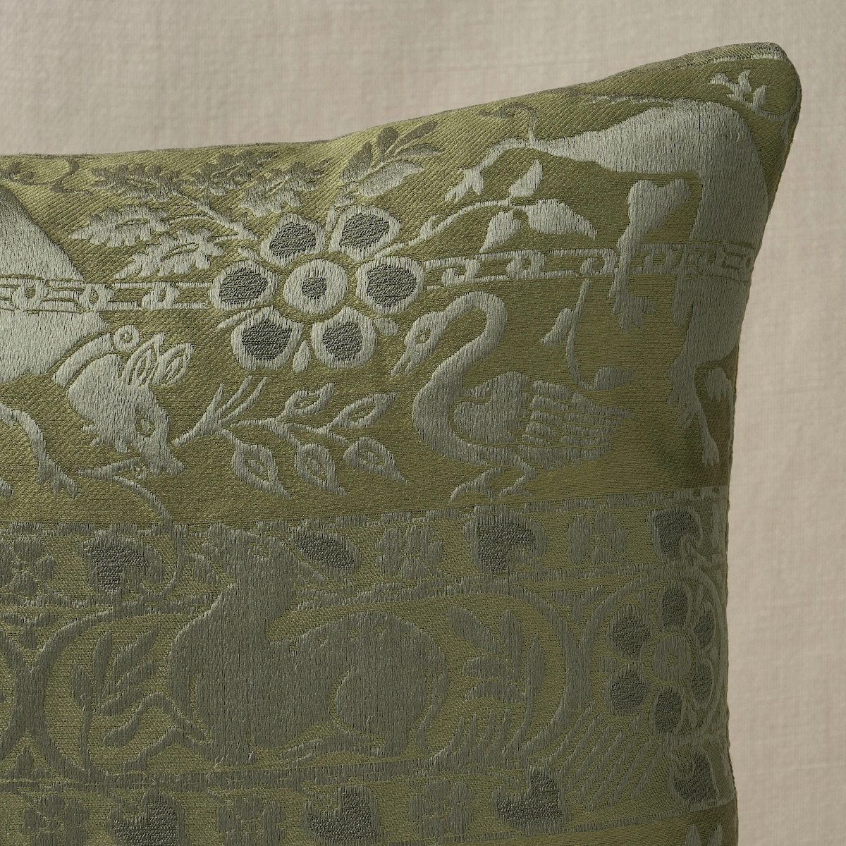 Animali Pillow_ MOSS