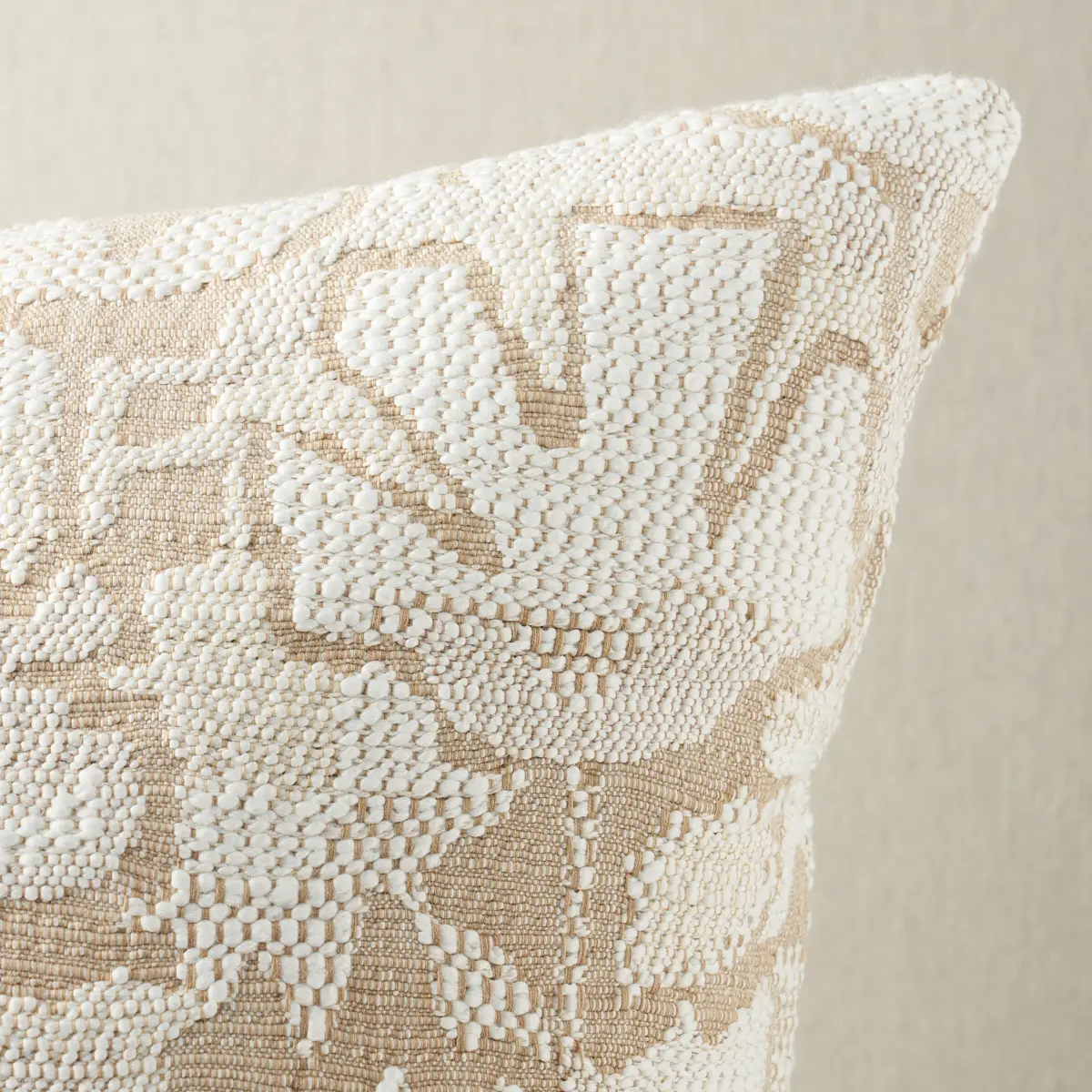 Wild Flower Pillow_ BARLEY