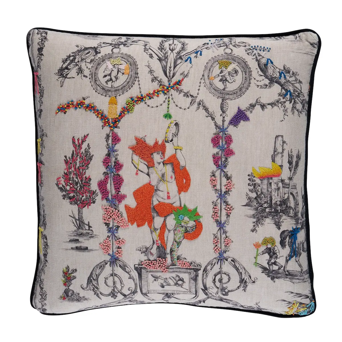 La Liberté Americaine Pillow_ MULTIVERSE