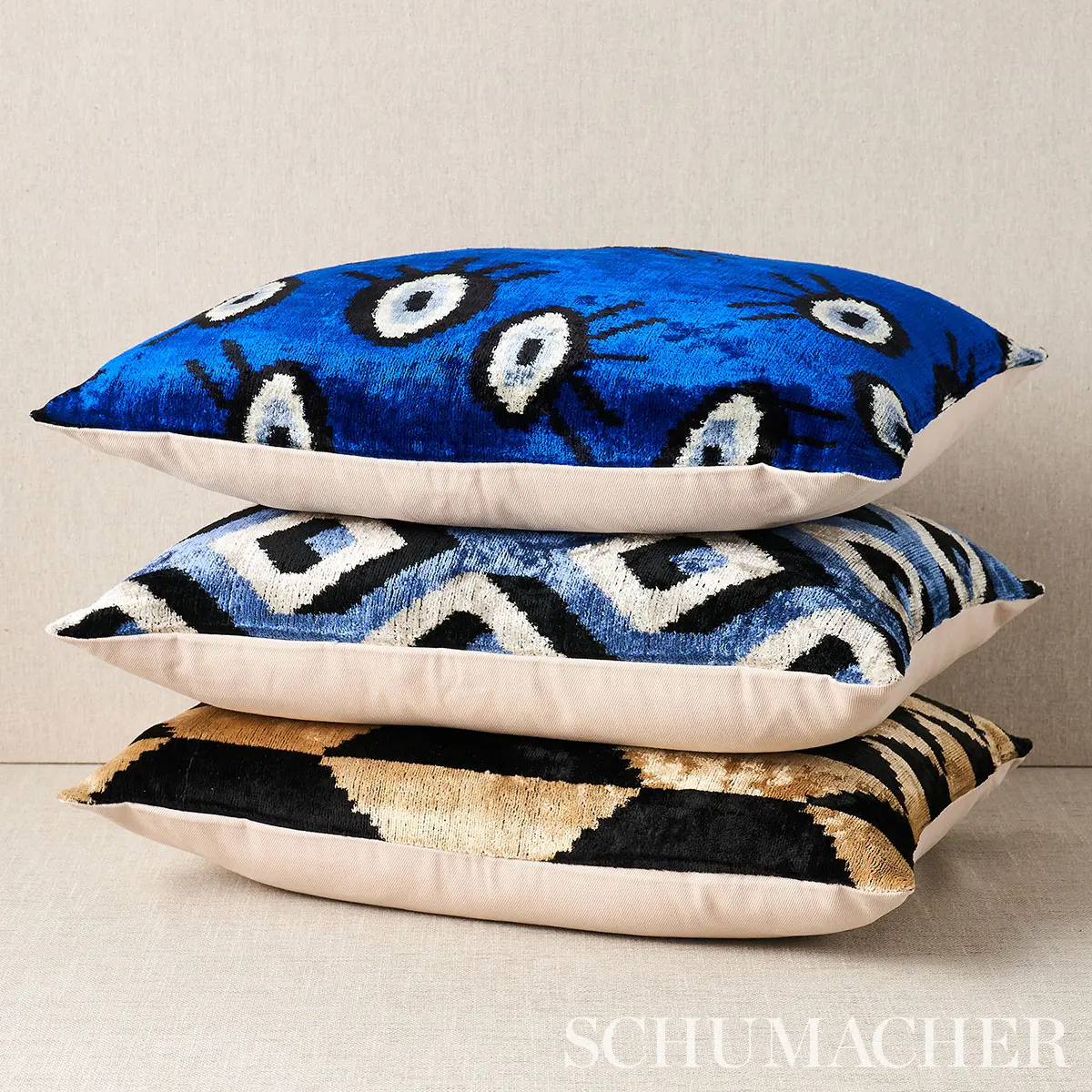 Mersin Silk Velvet Pillow_ BLUE & BLACK