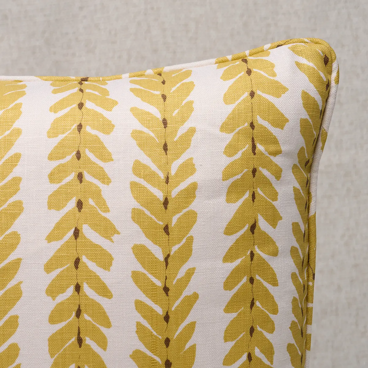 Woodperry Pillow_ MIMOSA
