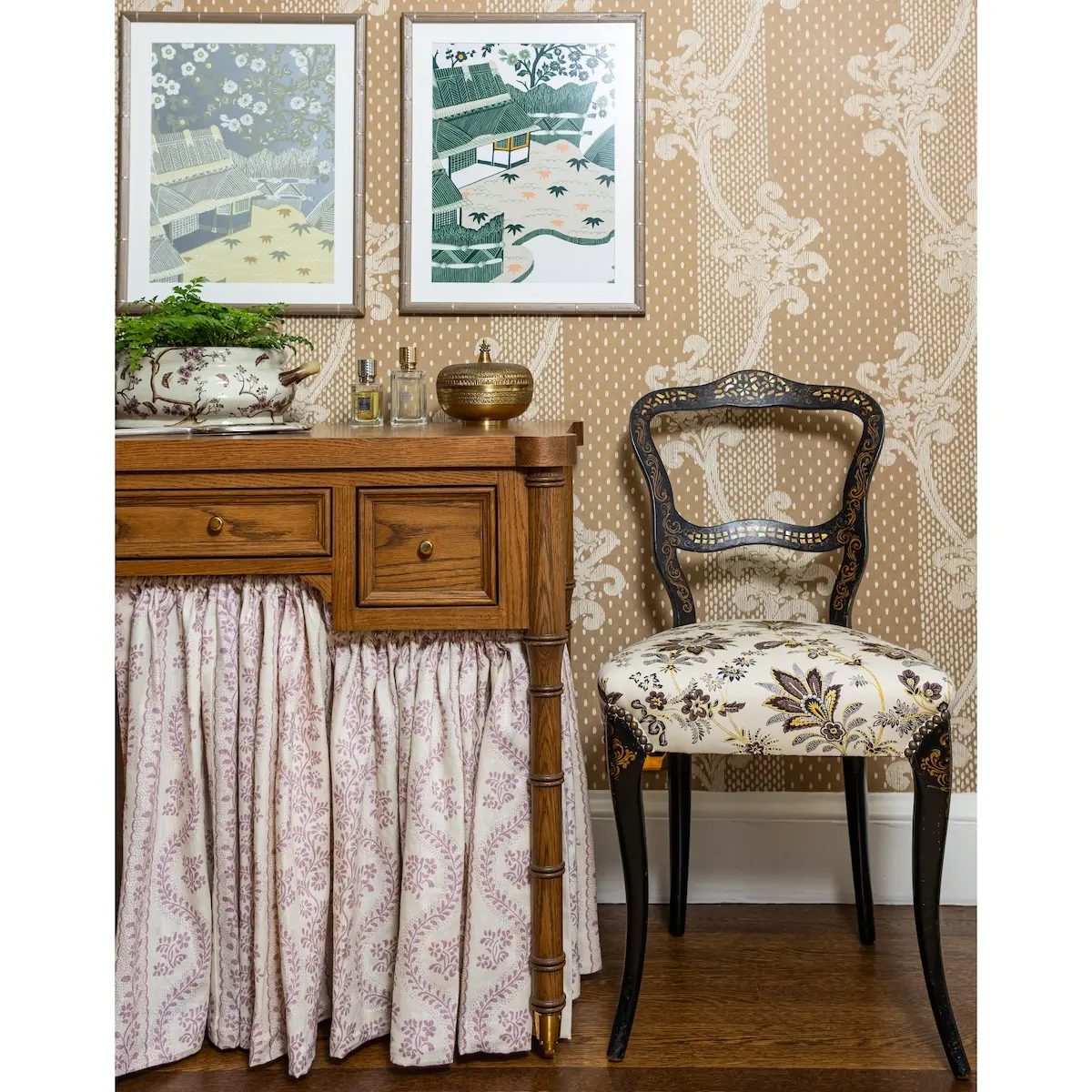Raye Skirted Dressing Table_ EBONY