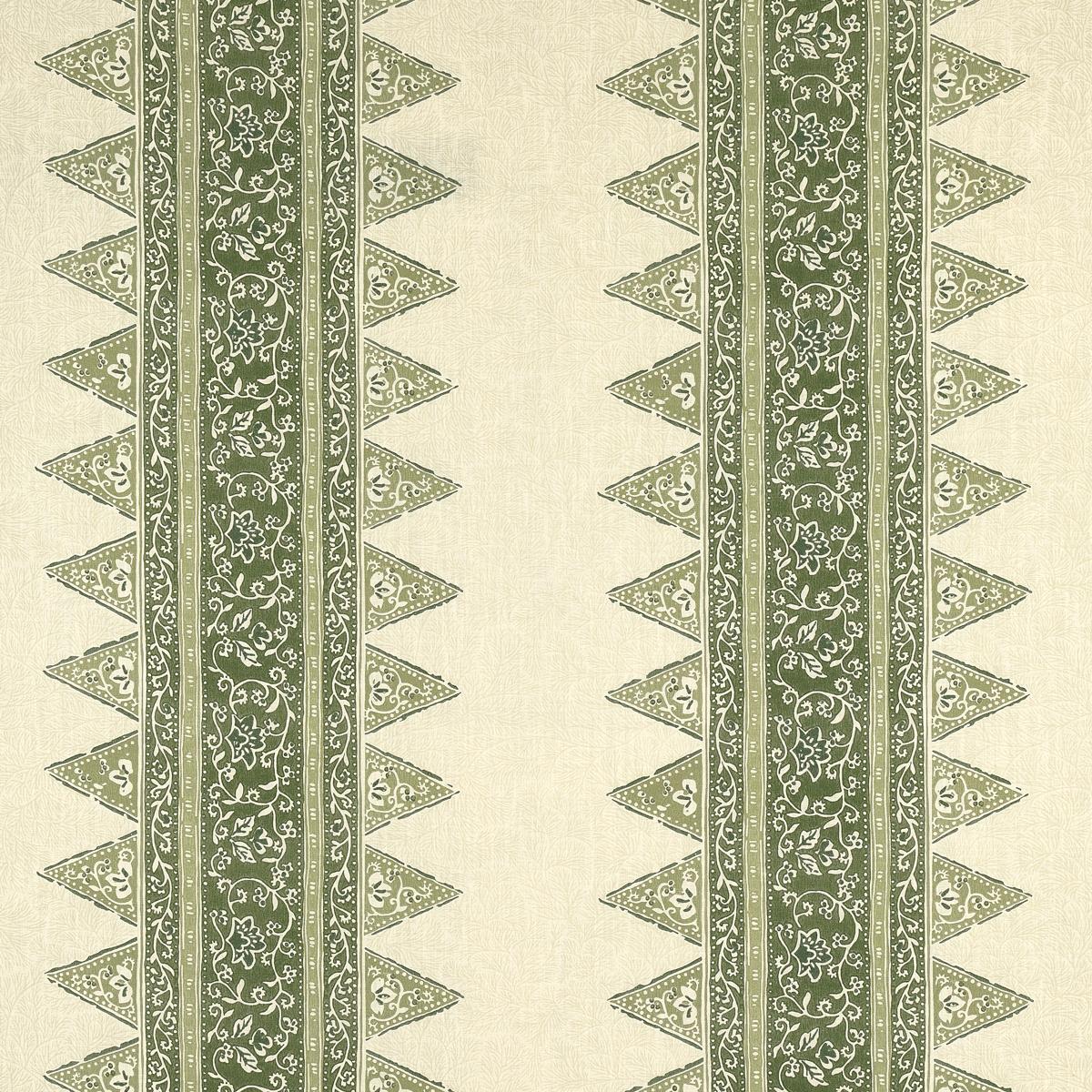 Foxglove Indoor/Outdoor - Leaf Green Fabrics | Schumacher