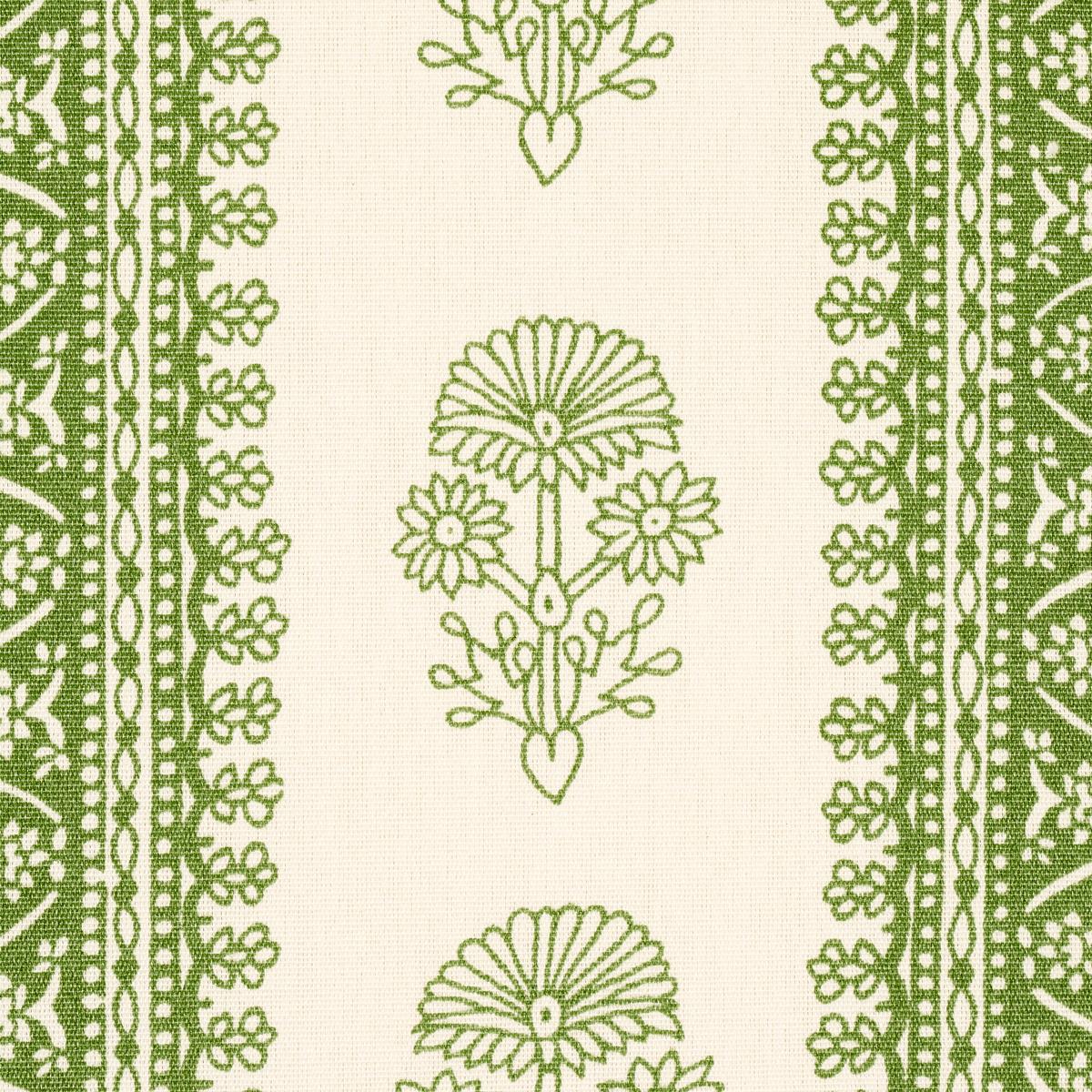 Hyacinth Indoor/Outdoor - Leaf Green Fabrics | Schumacher