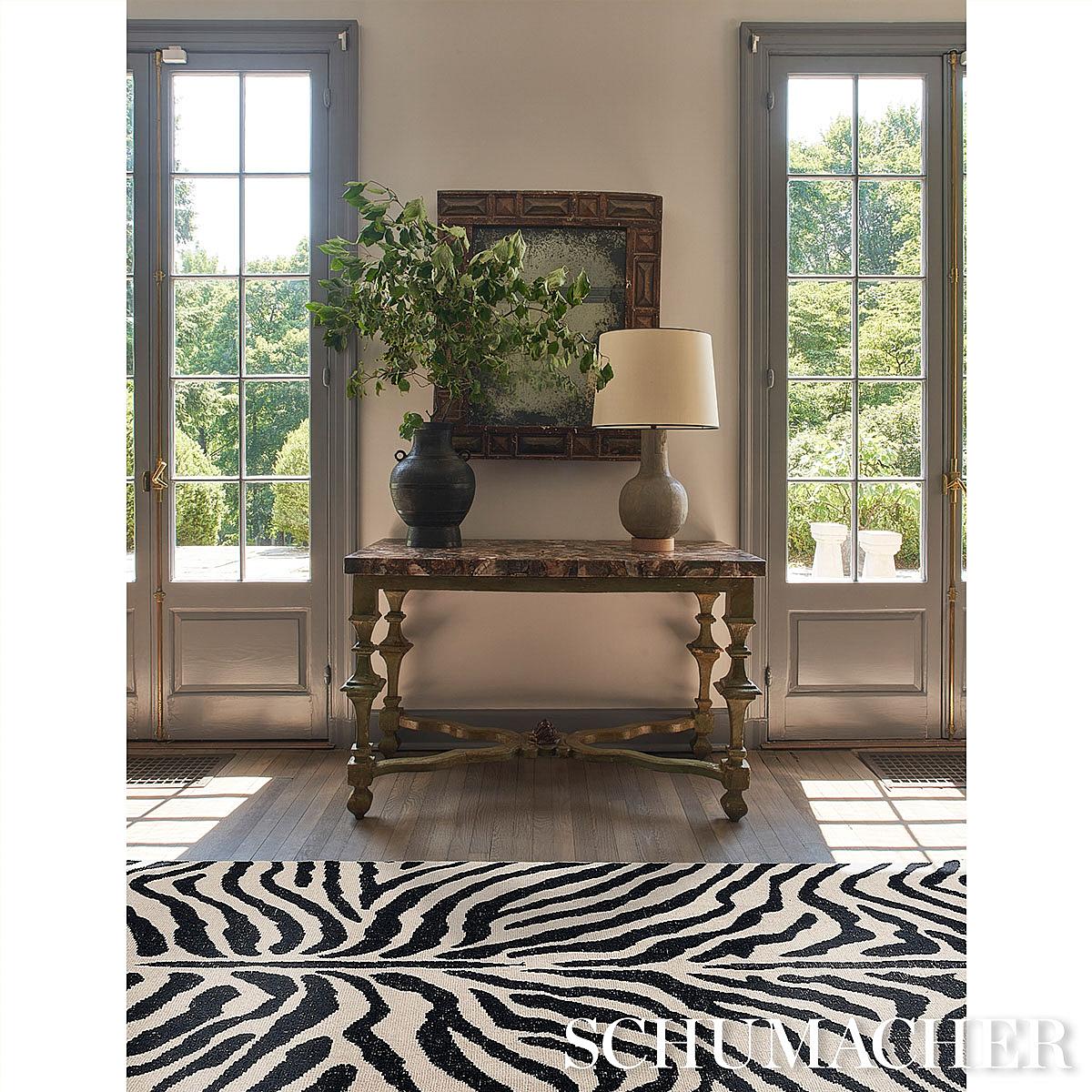 Zebre Hand-Knotted Rug - Black & Ivory Rugs