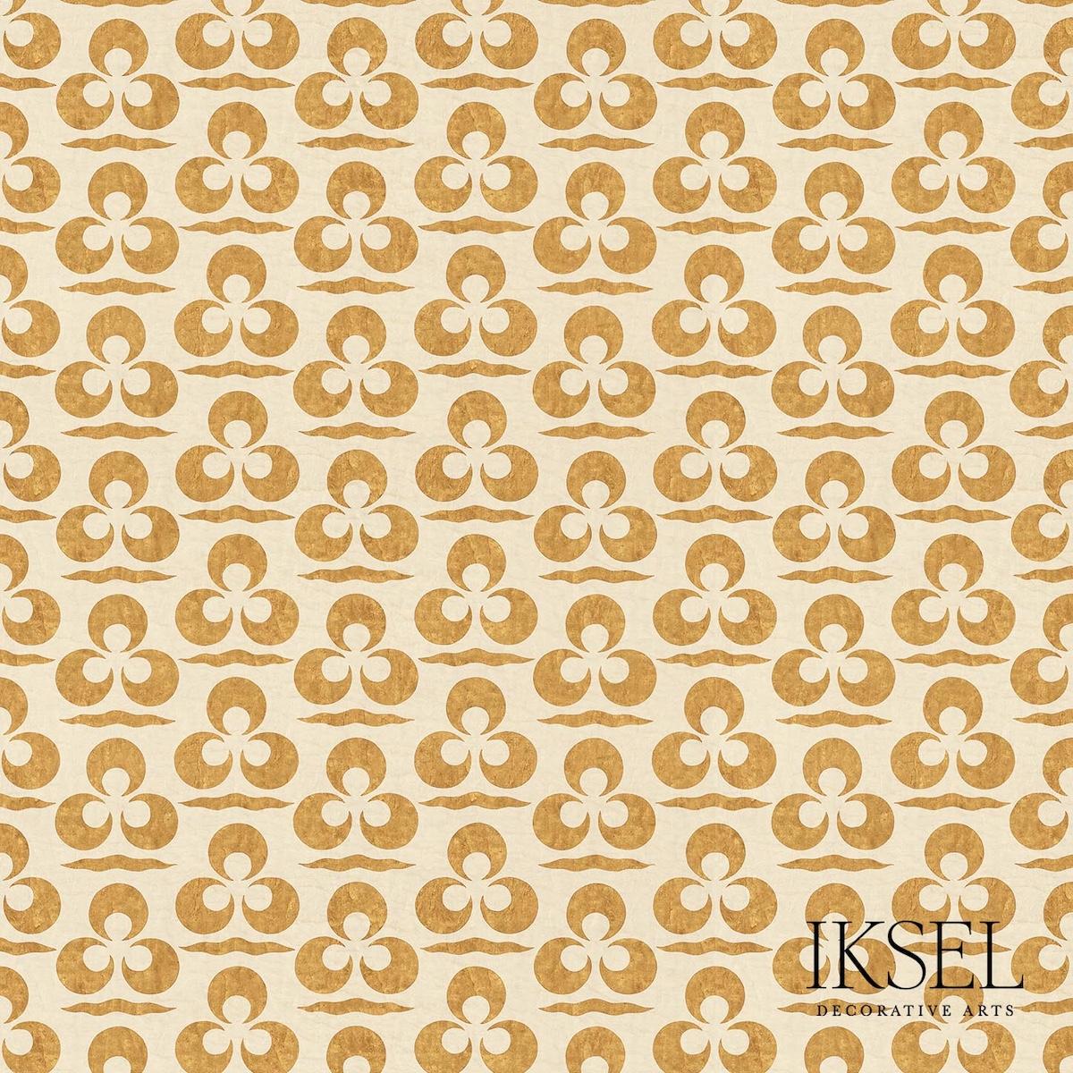 Iznik Chintamani & Crescent - Cream-Gold Wallpapers | Schumacher