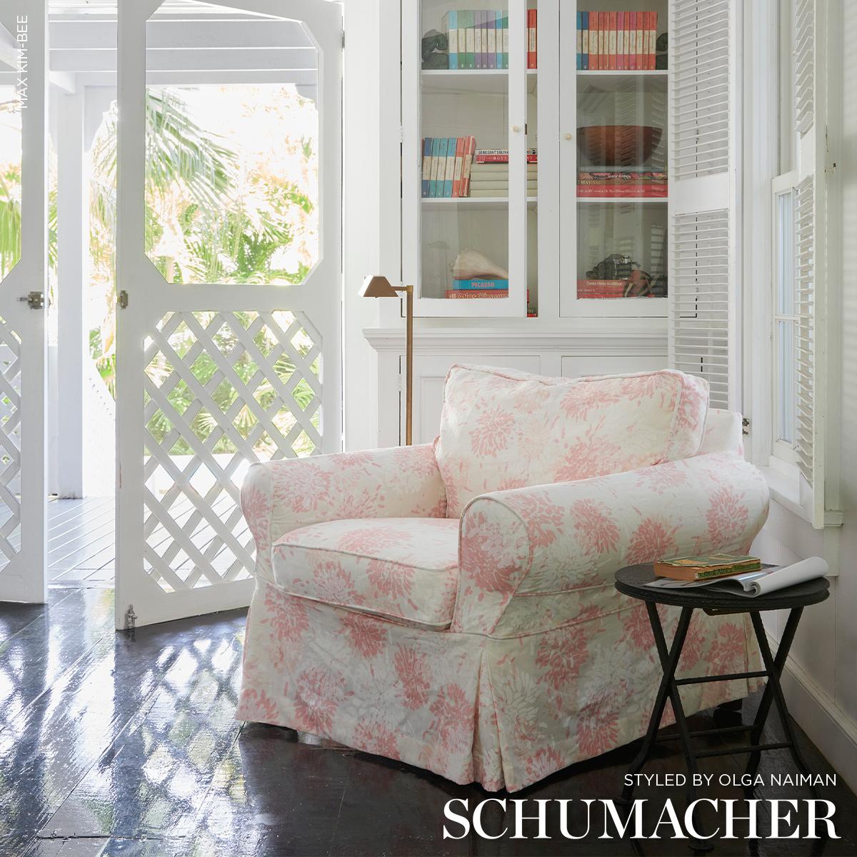 Chrysanthemum By Tillett - Pinky Fabrics | Schumacher