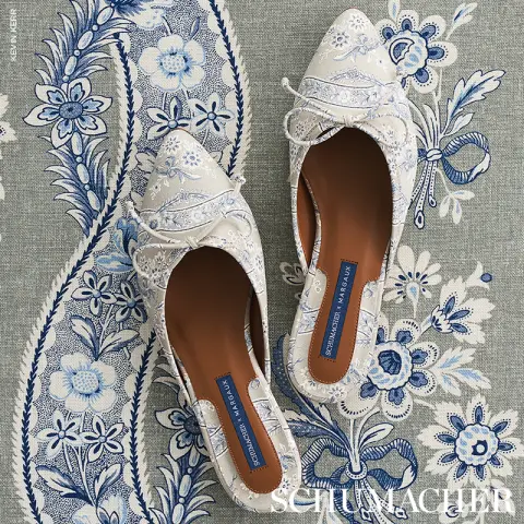 LE CASTELLET_ GRIS & BLEU