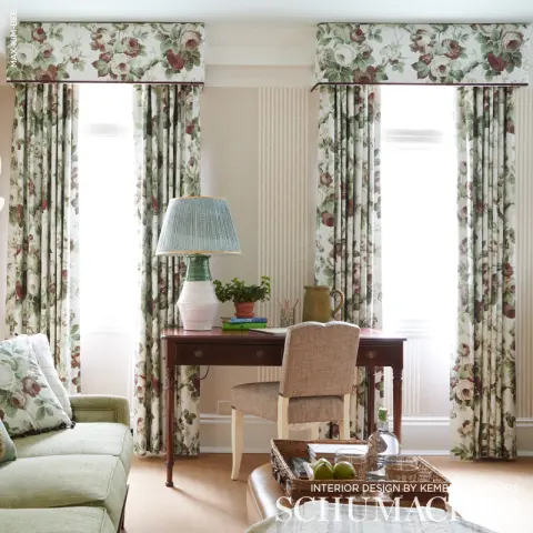 NANCY FLORAL_ GRISAILLE