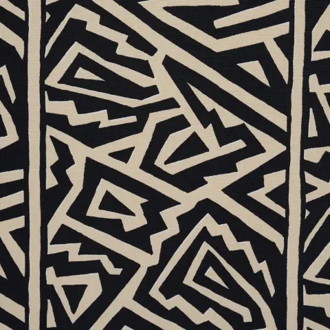 JAGGED MAZE_ BLACK