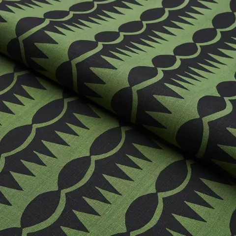DAGGER STRIPE_ BLACK ON GREEN