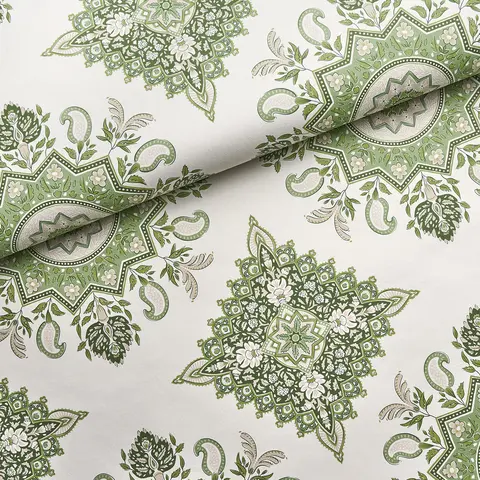 MONTECITO MEDALLION_ LEAF GREEN