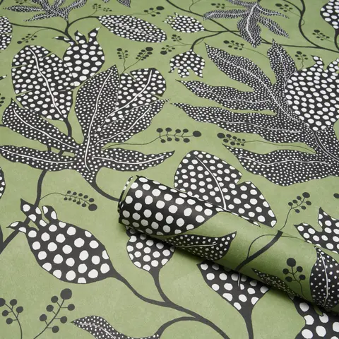 POLKA DOT JUNGLE_ BLACK & GREEN