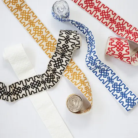 Knotted Trellis Tape_ BLACK ON UNBLEACHED