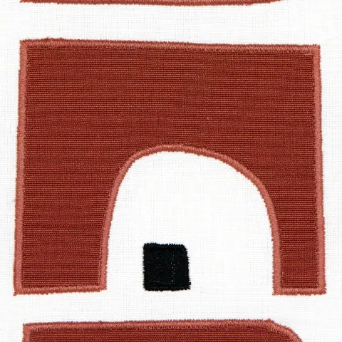 DEN APPLIQUÉ_ CLAY